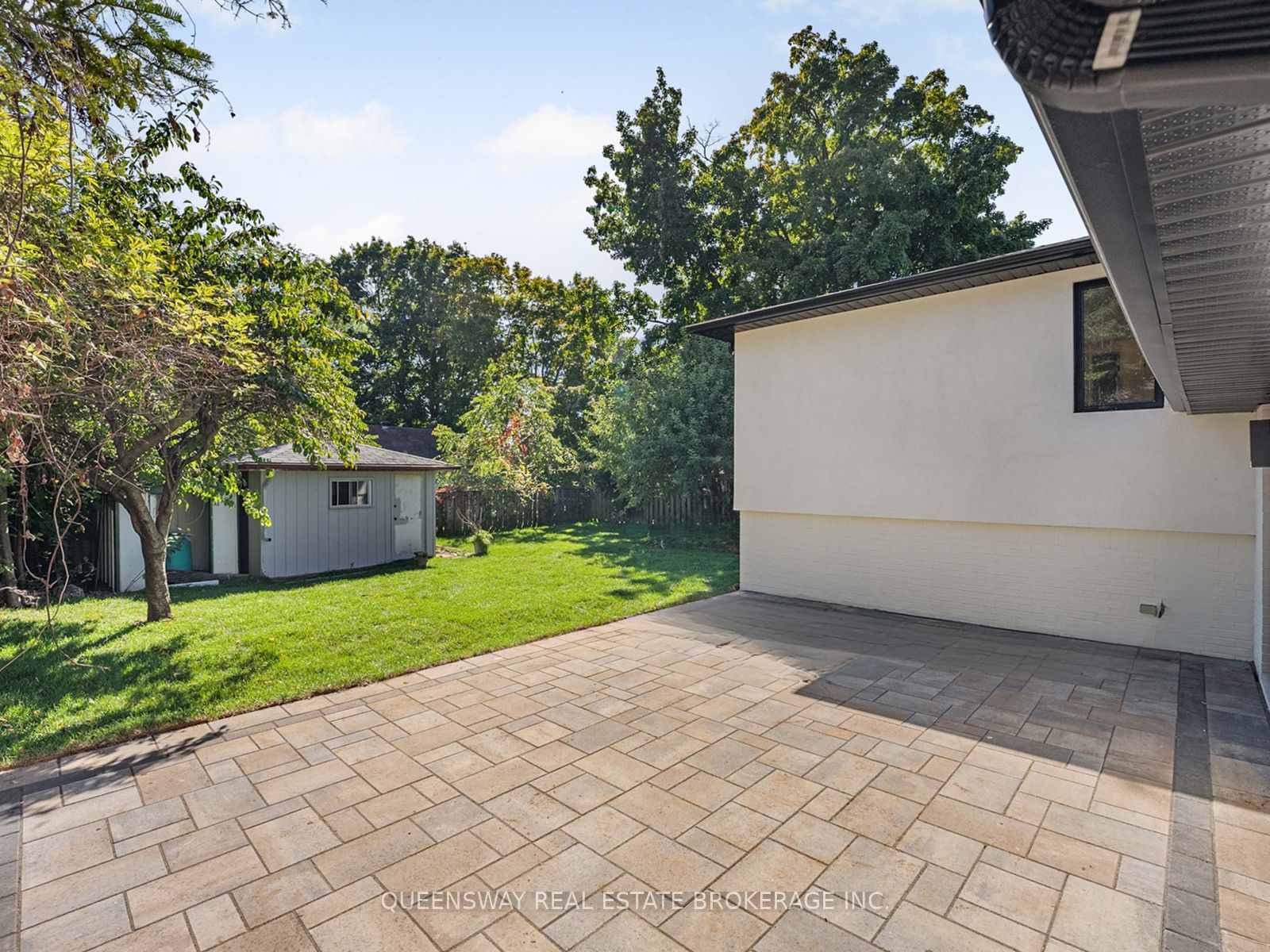 1128 Pinegrove Road Property Photo 34