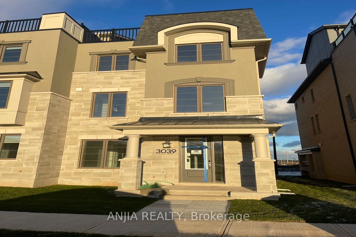 3039 John Mckay Boulevard Property Photo 1