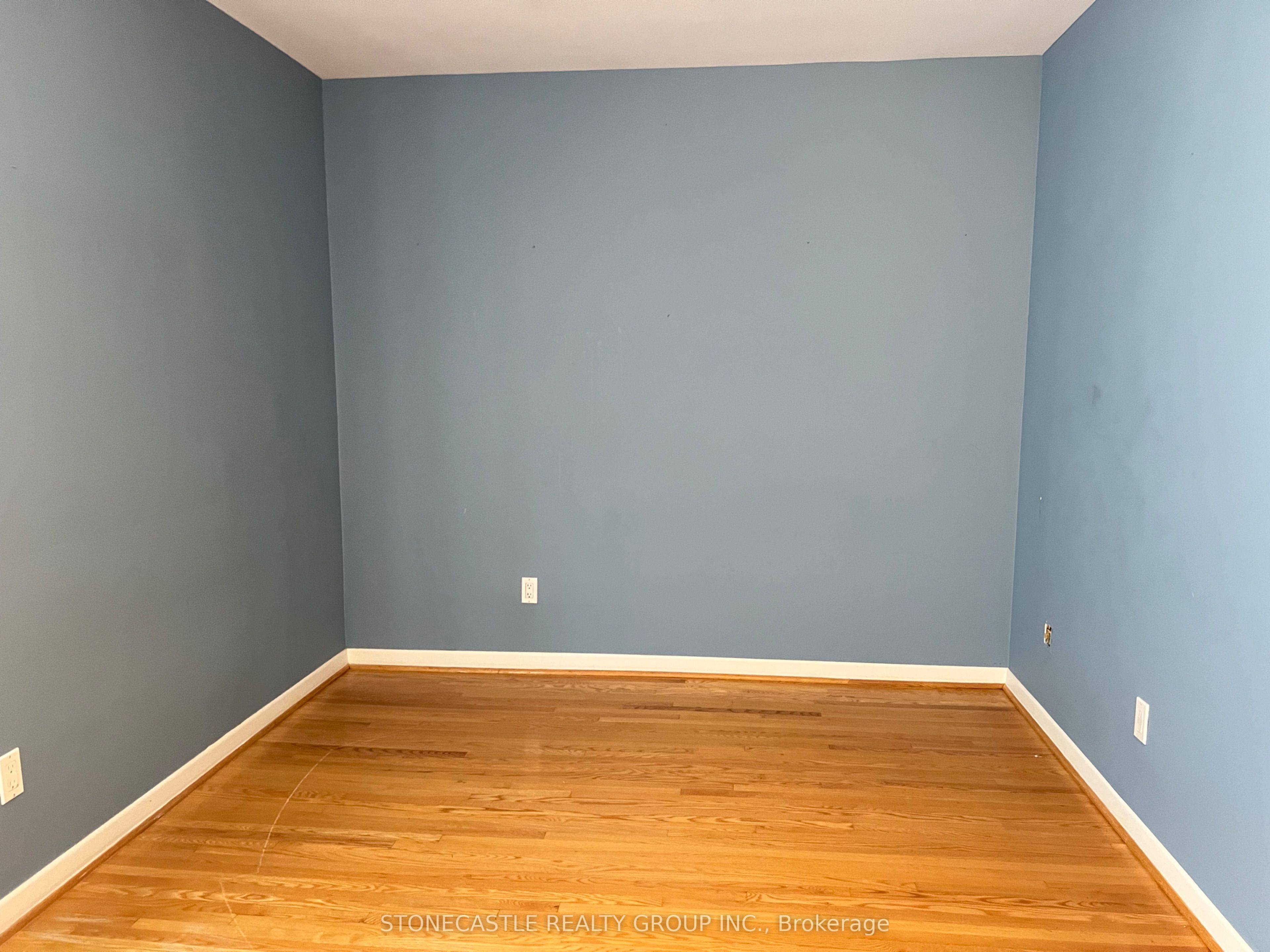 8 Hartsdale Drive Property Photo 10