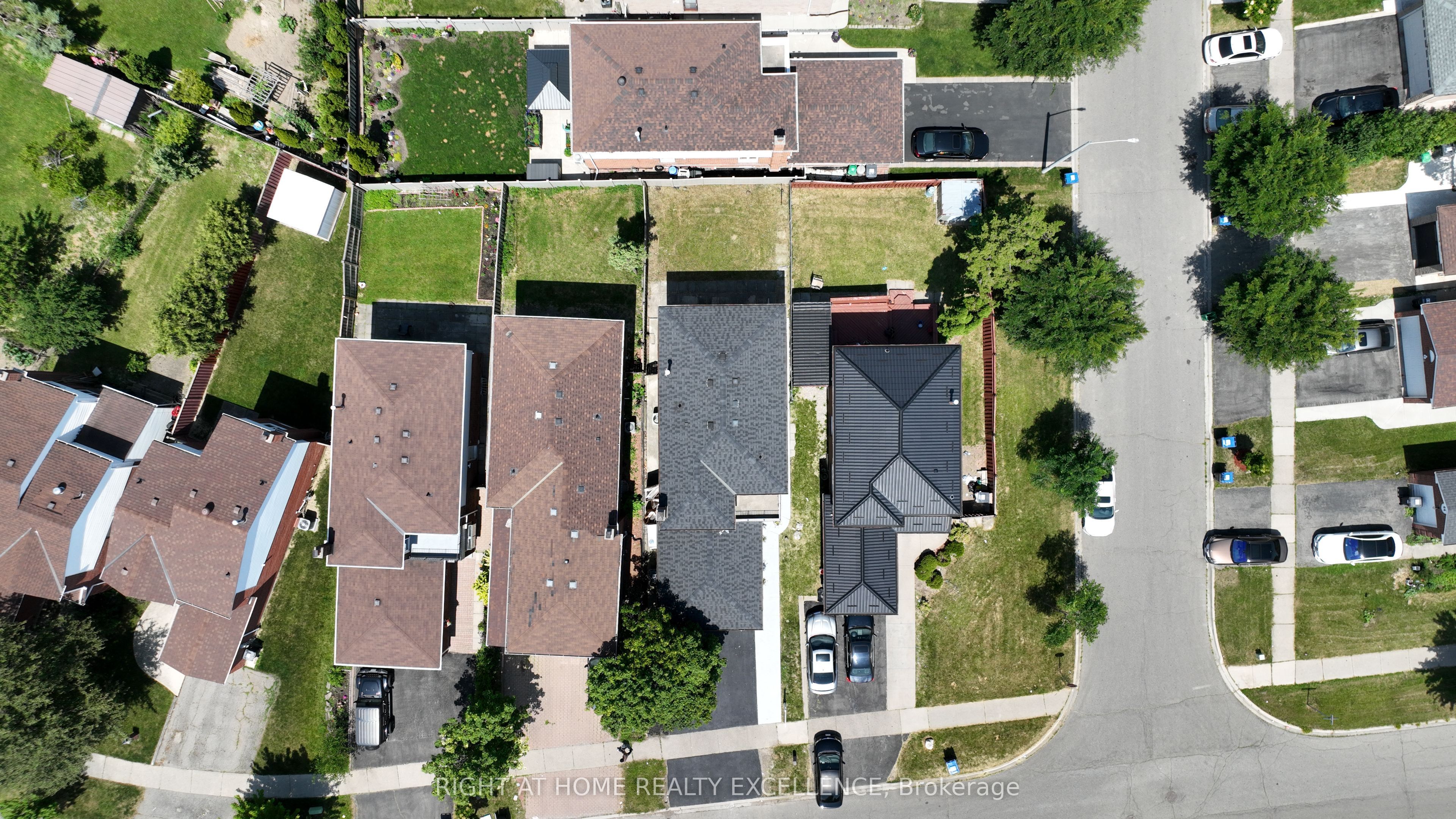 10 Banting Crescent Upper Property Photo 40