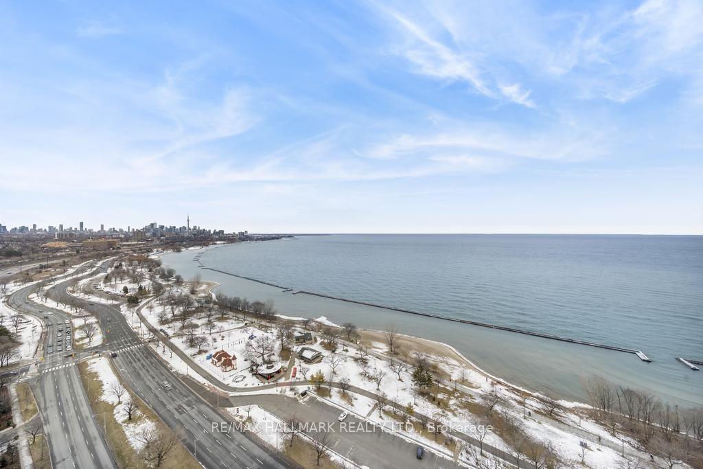 1928 Lake Shore Boulevard W 2907 Property Photo 28