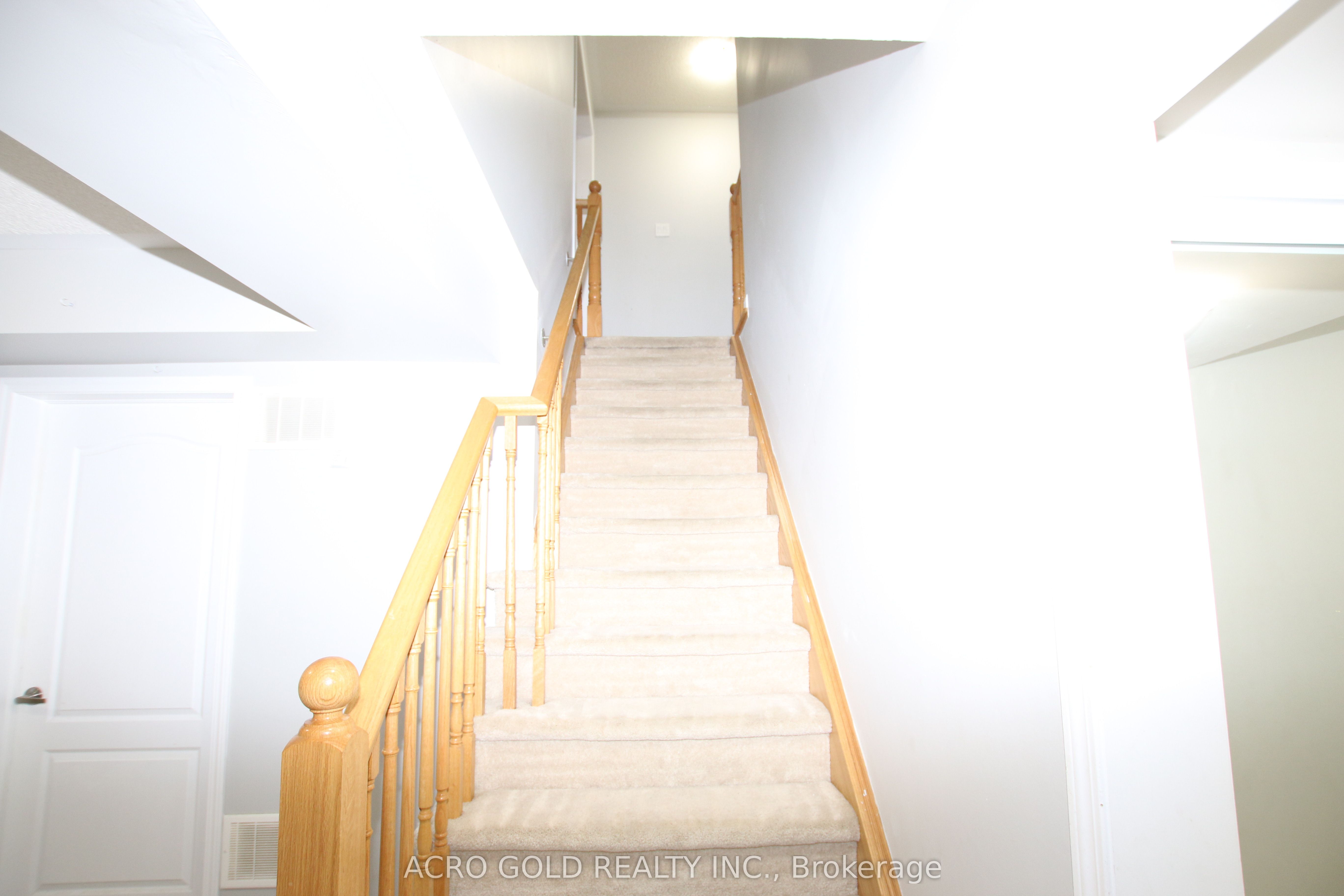 32 Mercedes Road Property Photo 6