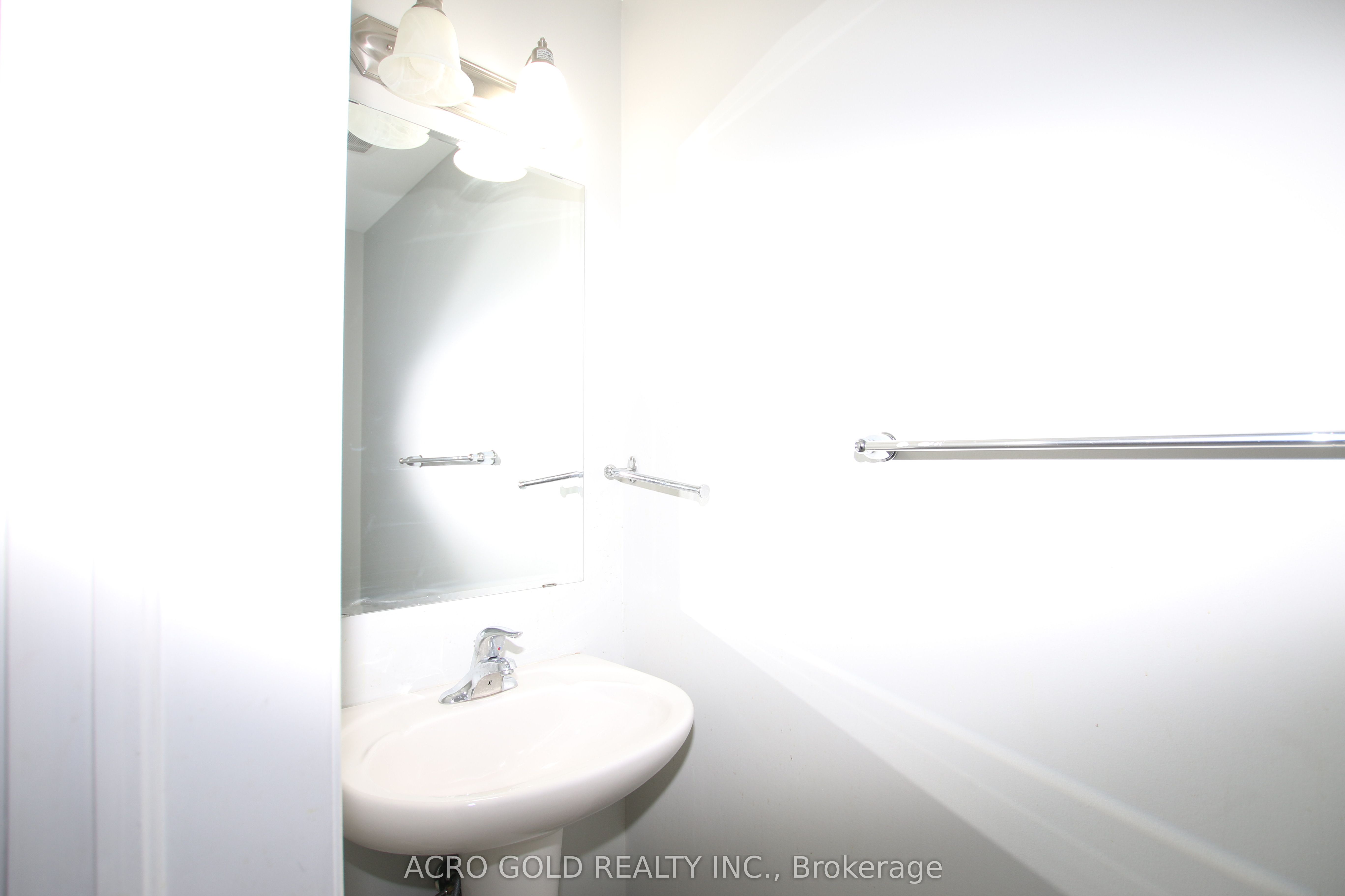 32 Mercedes Road Property Photo 16