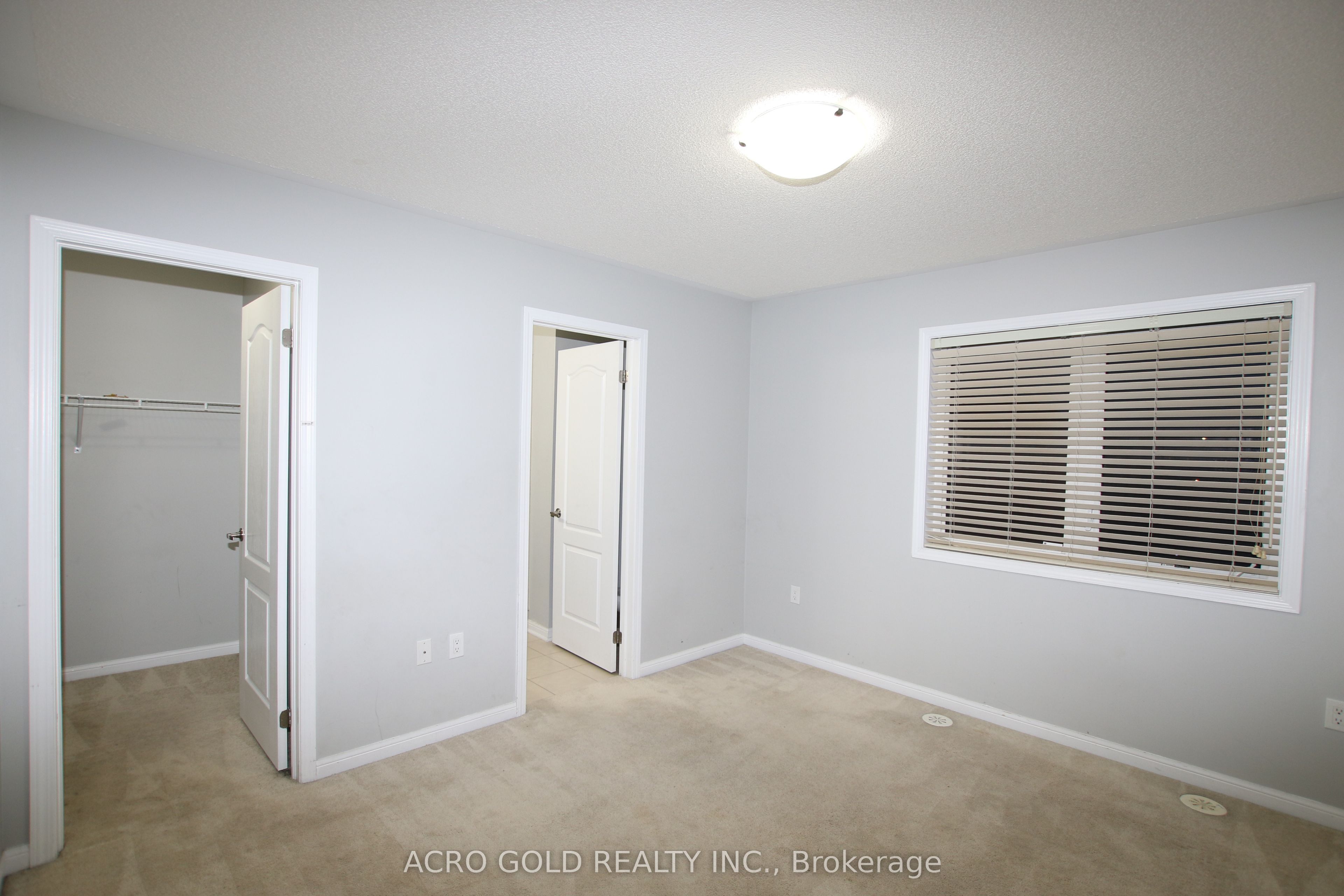 32 Mercedes Road Property Photo 18