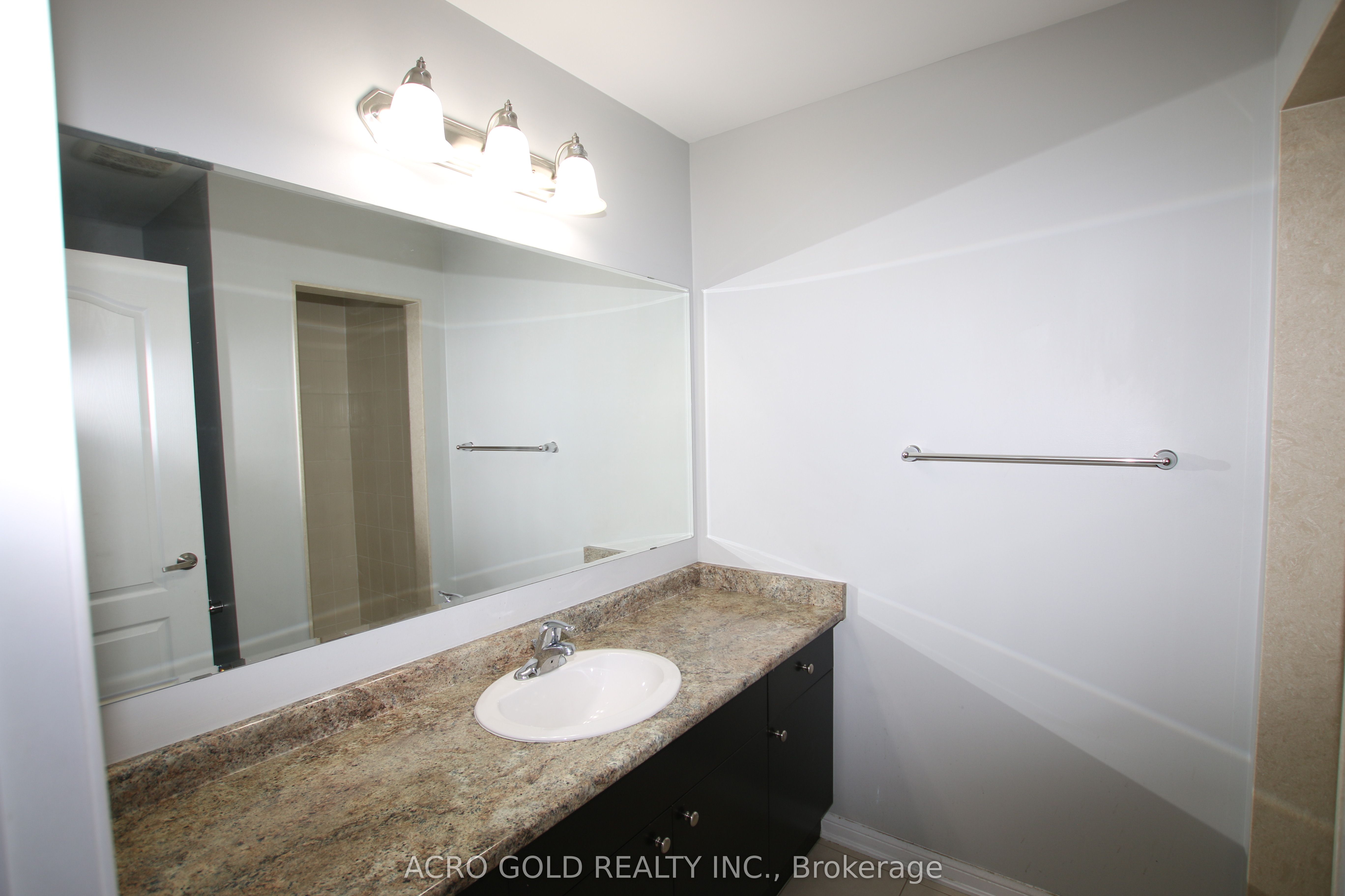 32 Mercedes Road Property Photo 19