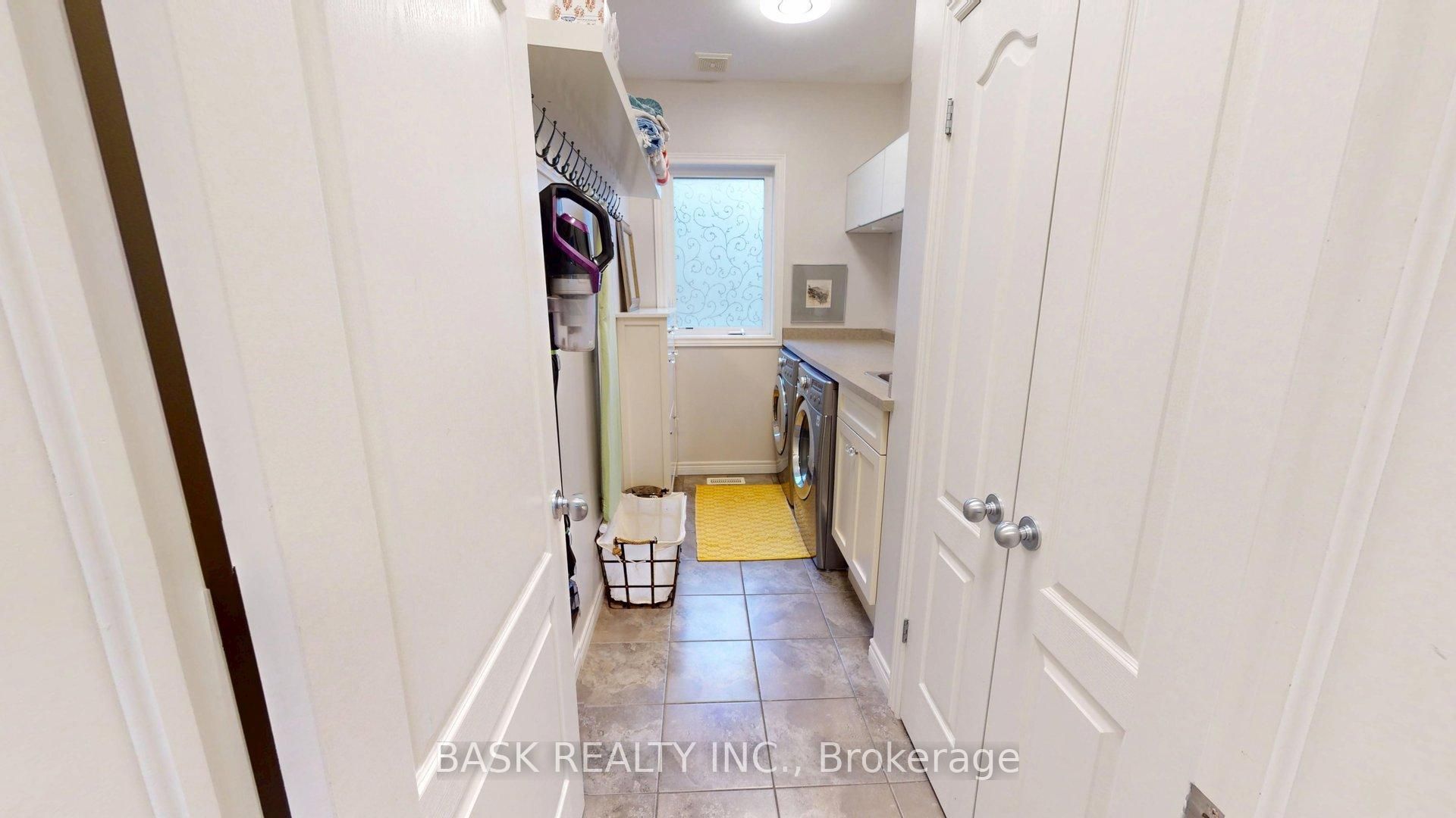 1 St. Paul's Place Property Photo 27