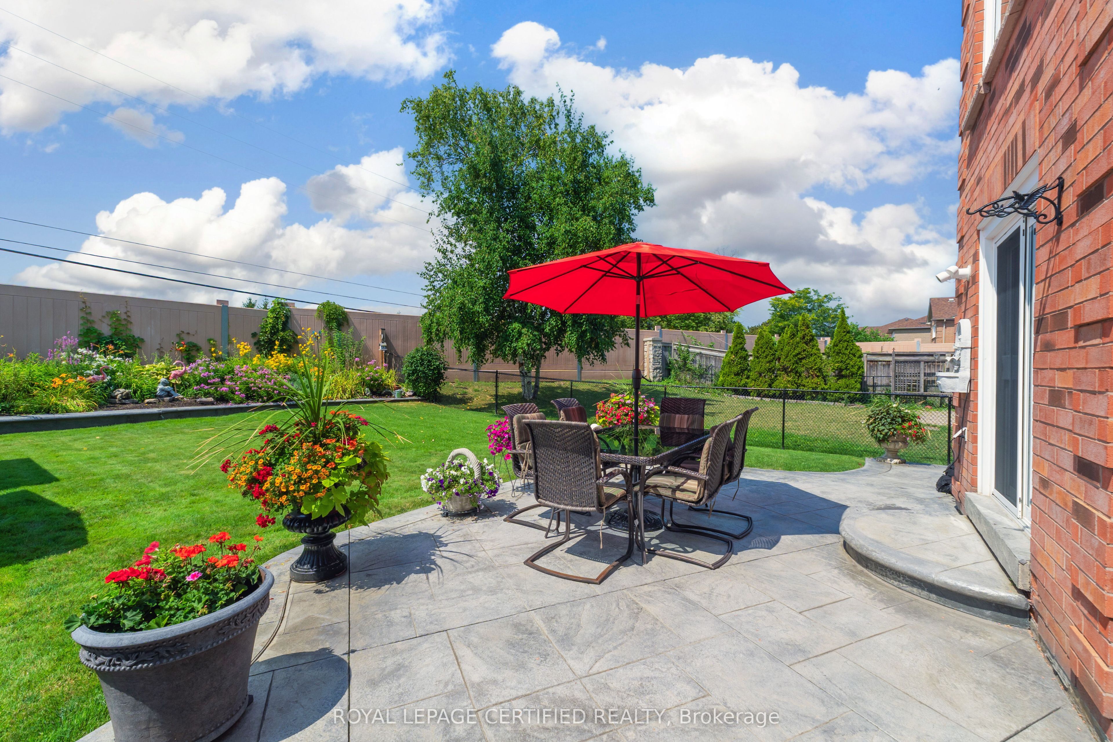 84 Softneedle Avenue Property Photo 28