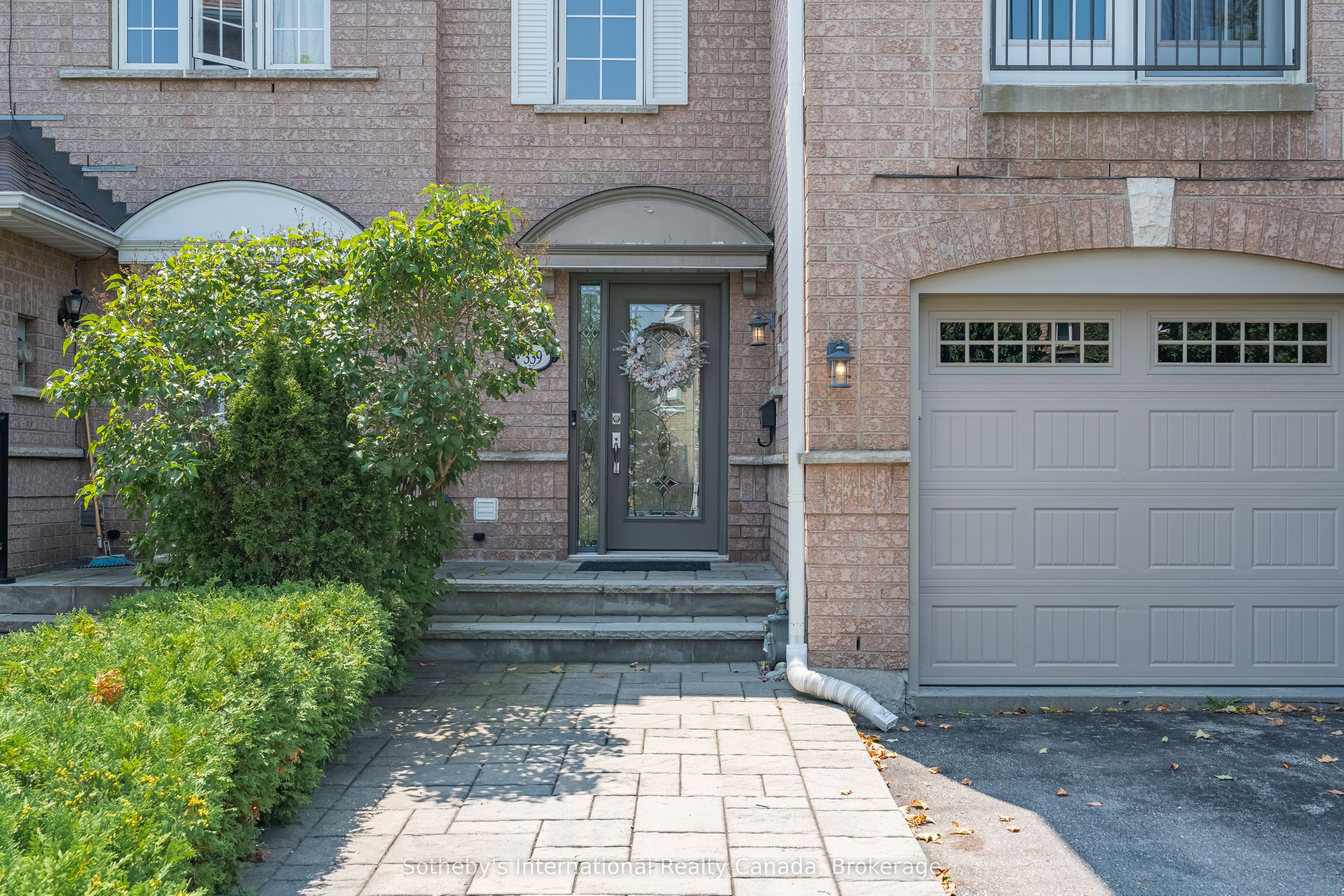 339 Ravineview Way Property Photo 1