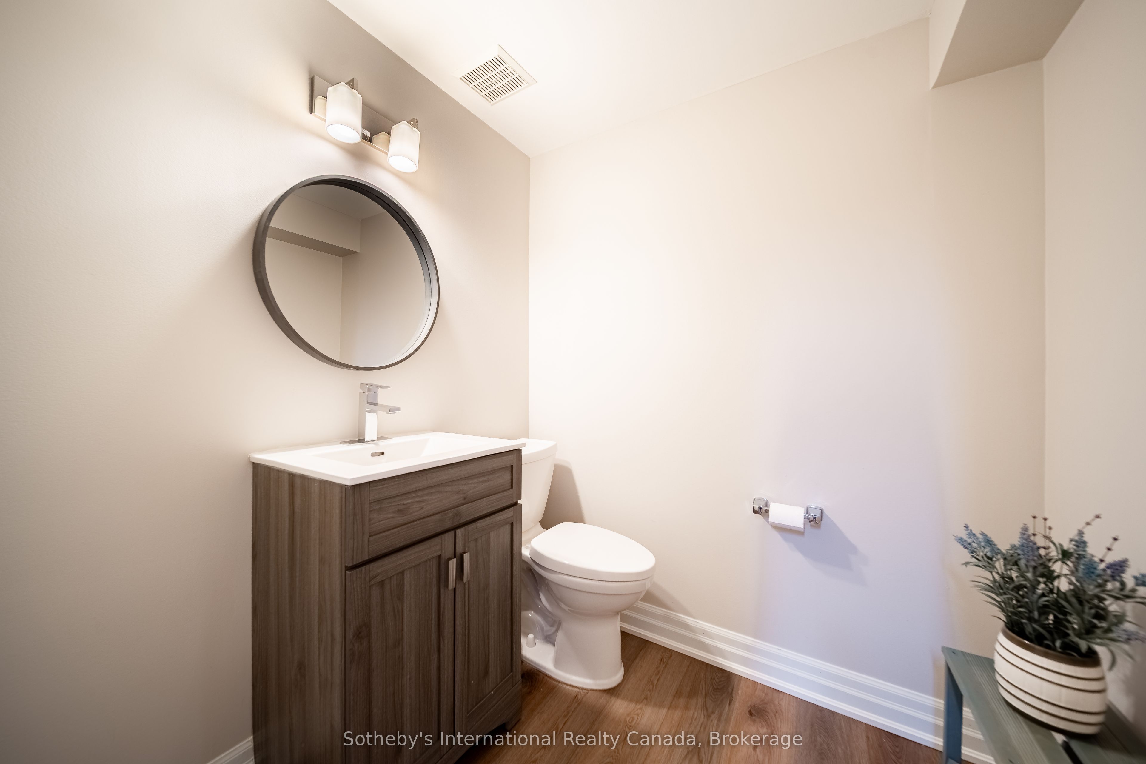 339 Ravineview Way Property Photo 31