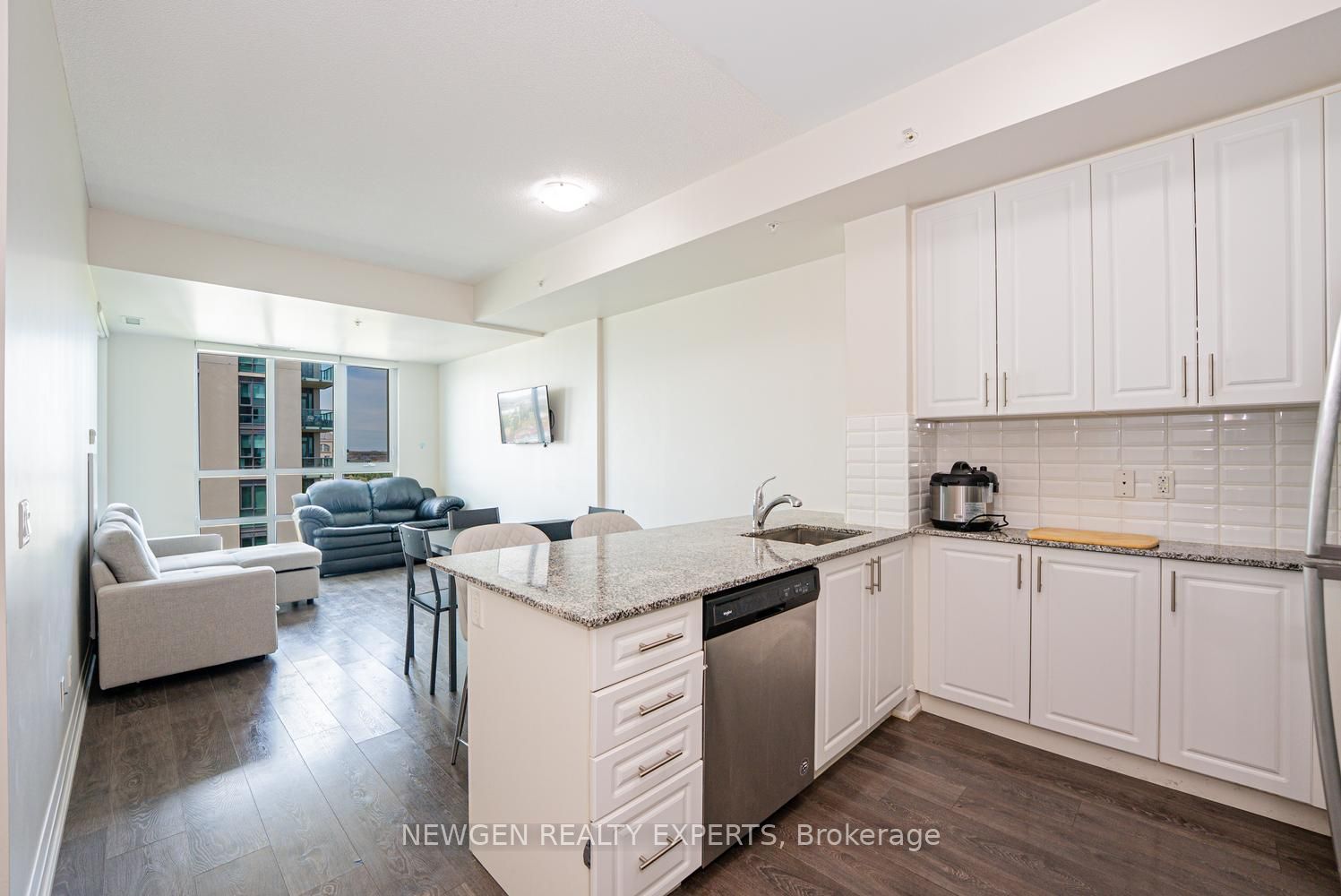65 Yorkland Boulevard 808 Property Photo 15