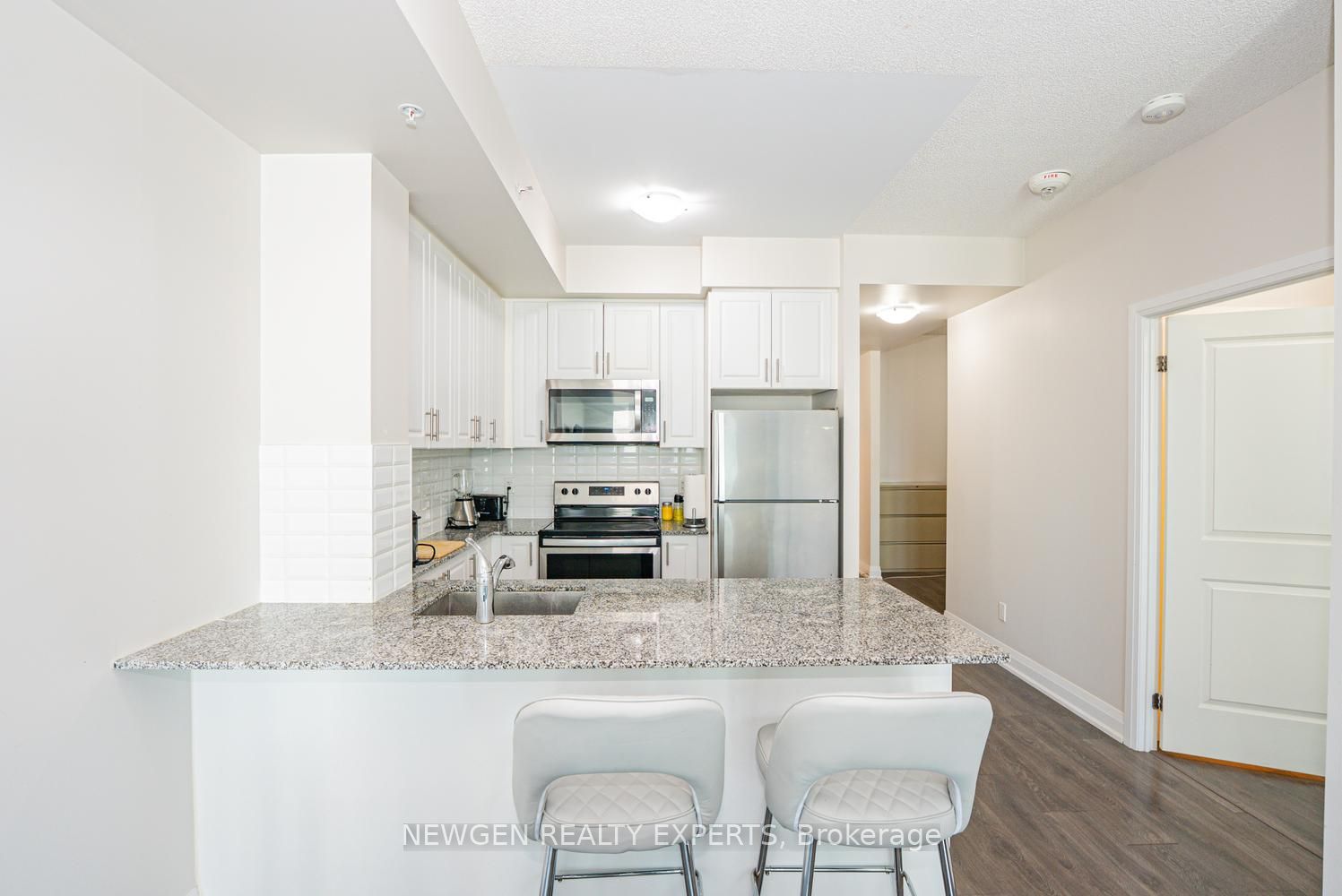 65 Yorkland Boulevard 808 Property Photo 17
