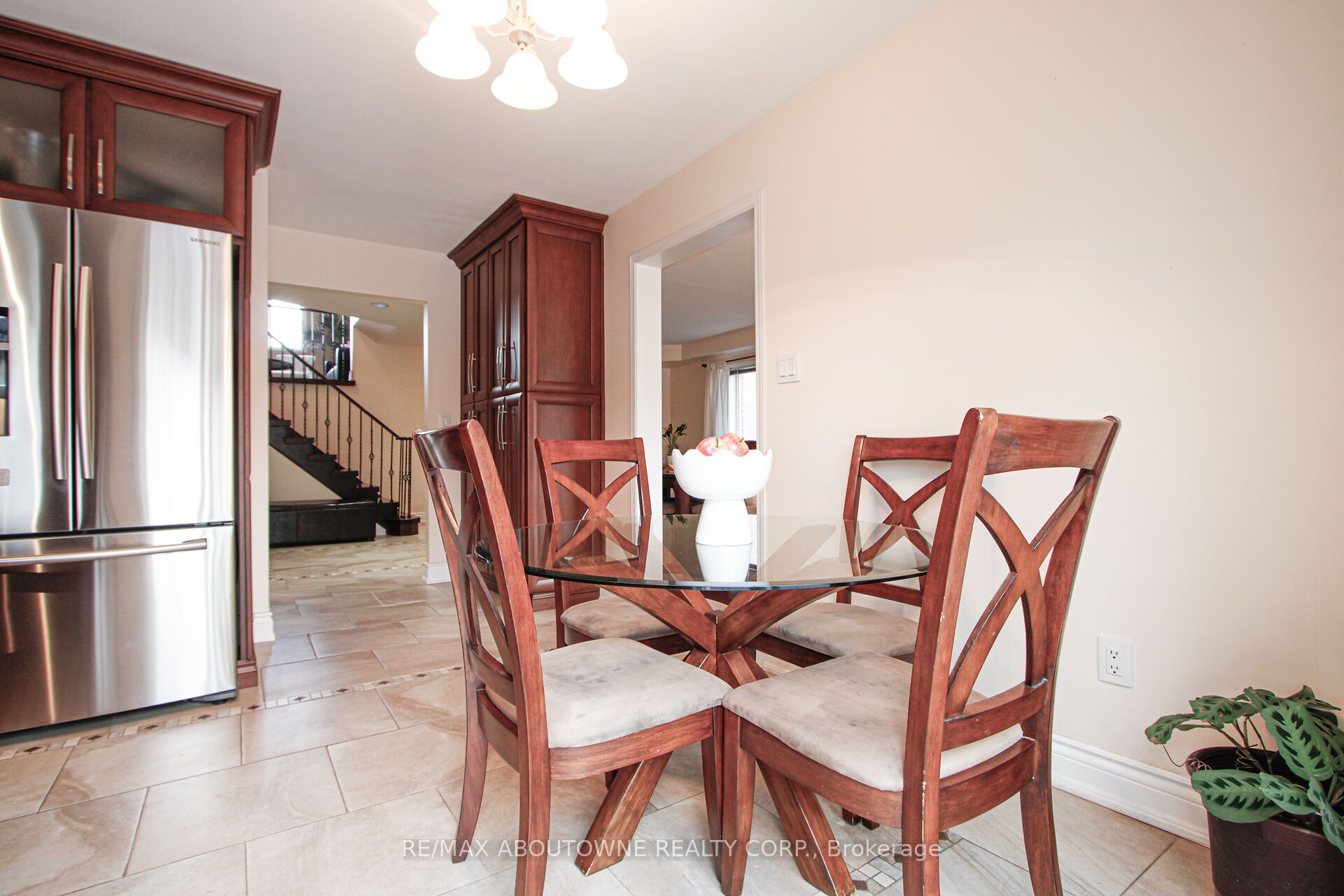 2216 Norfolk Drive Property Photo 17