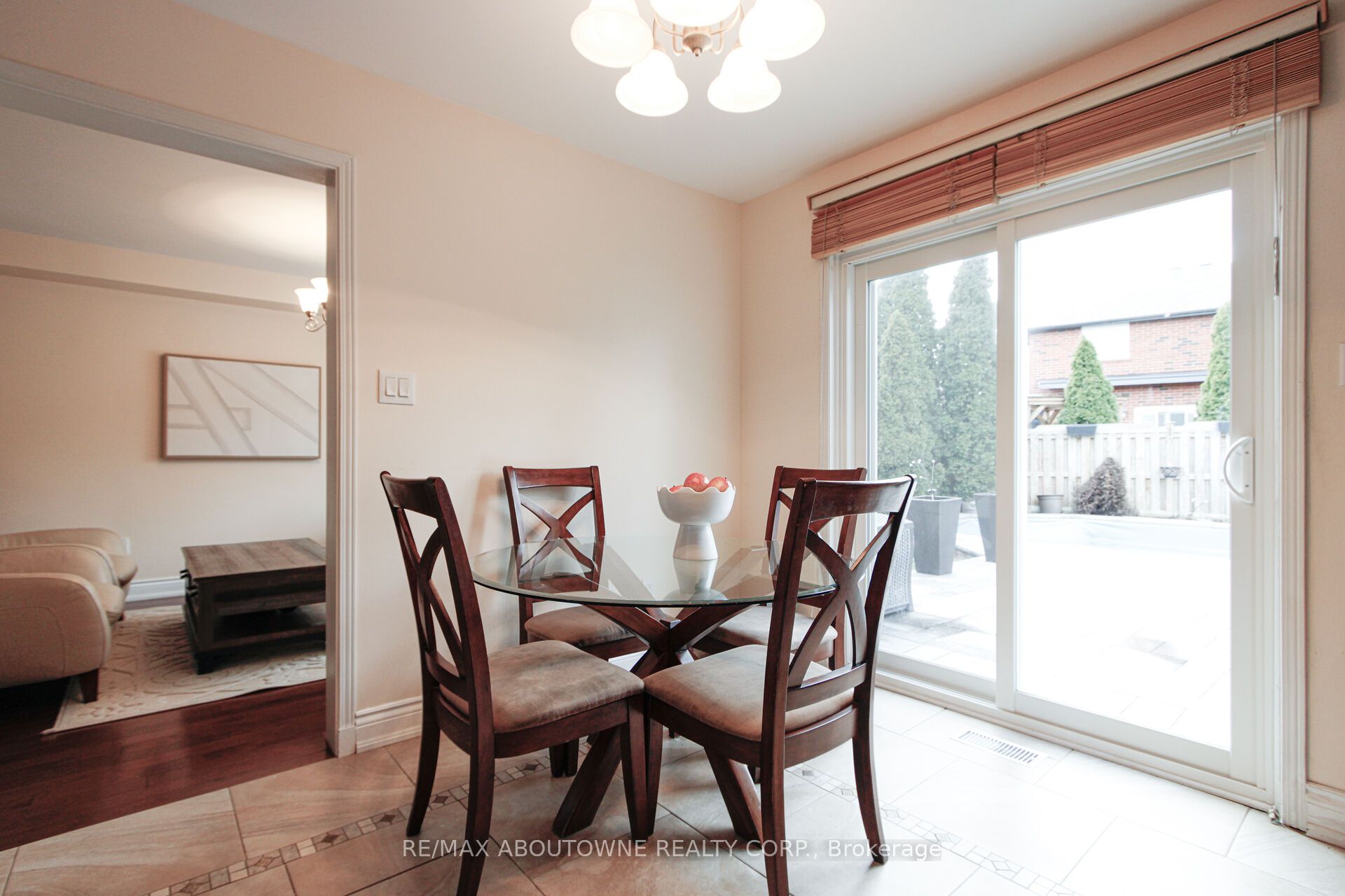 2216 Norfolk Drive Property Photo 18