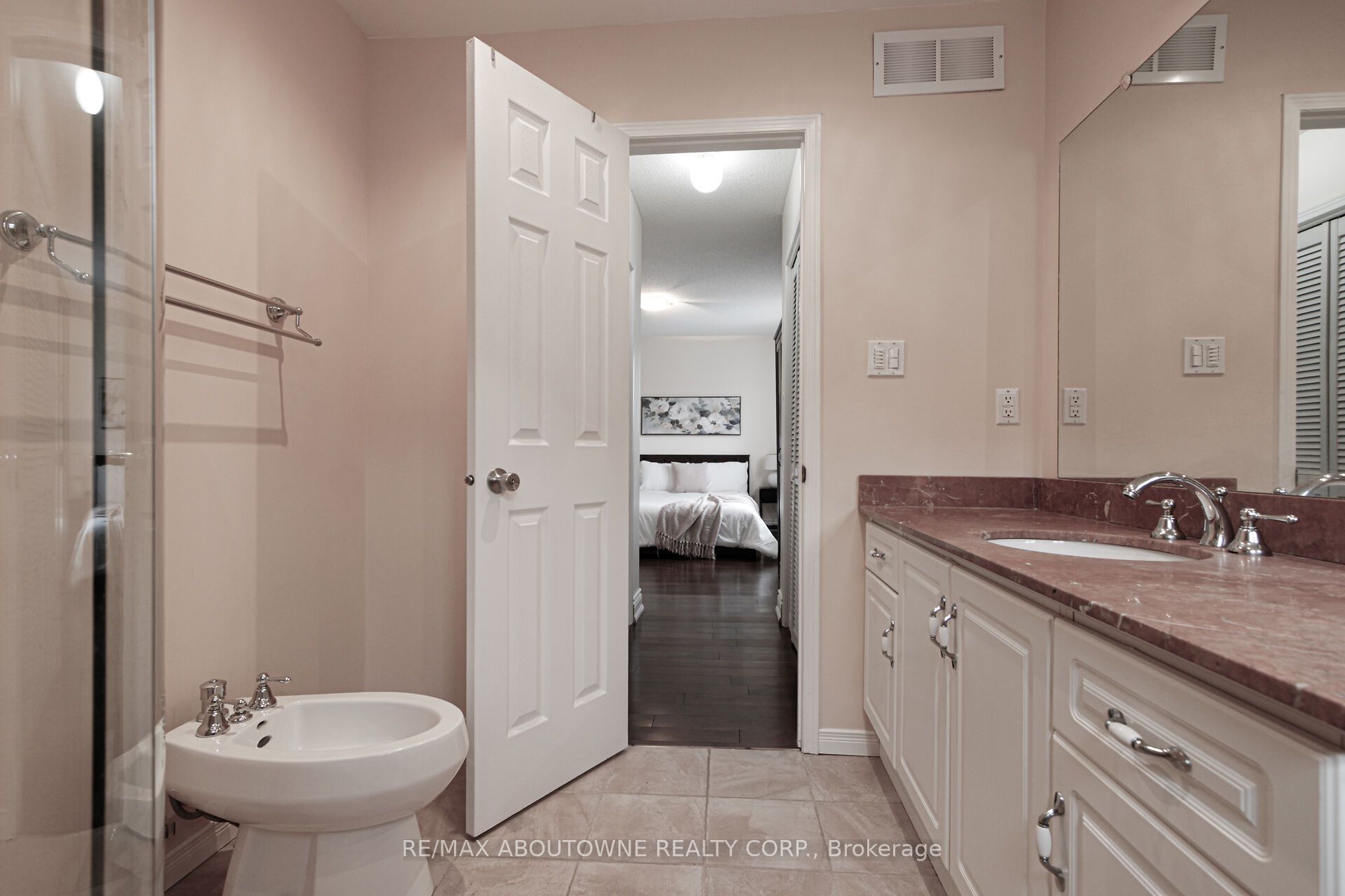 2216 Norfolk Drive Property Photo 34