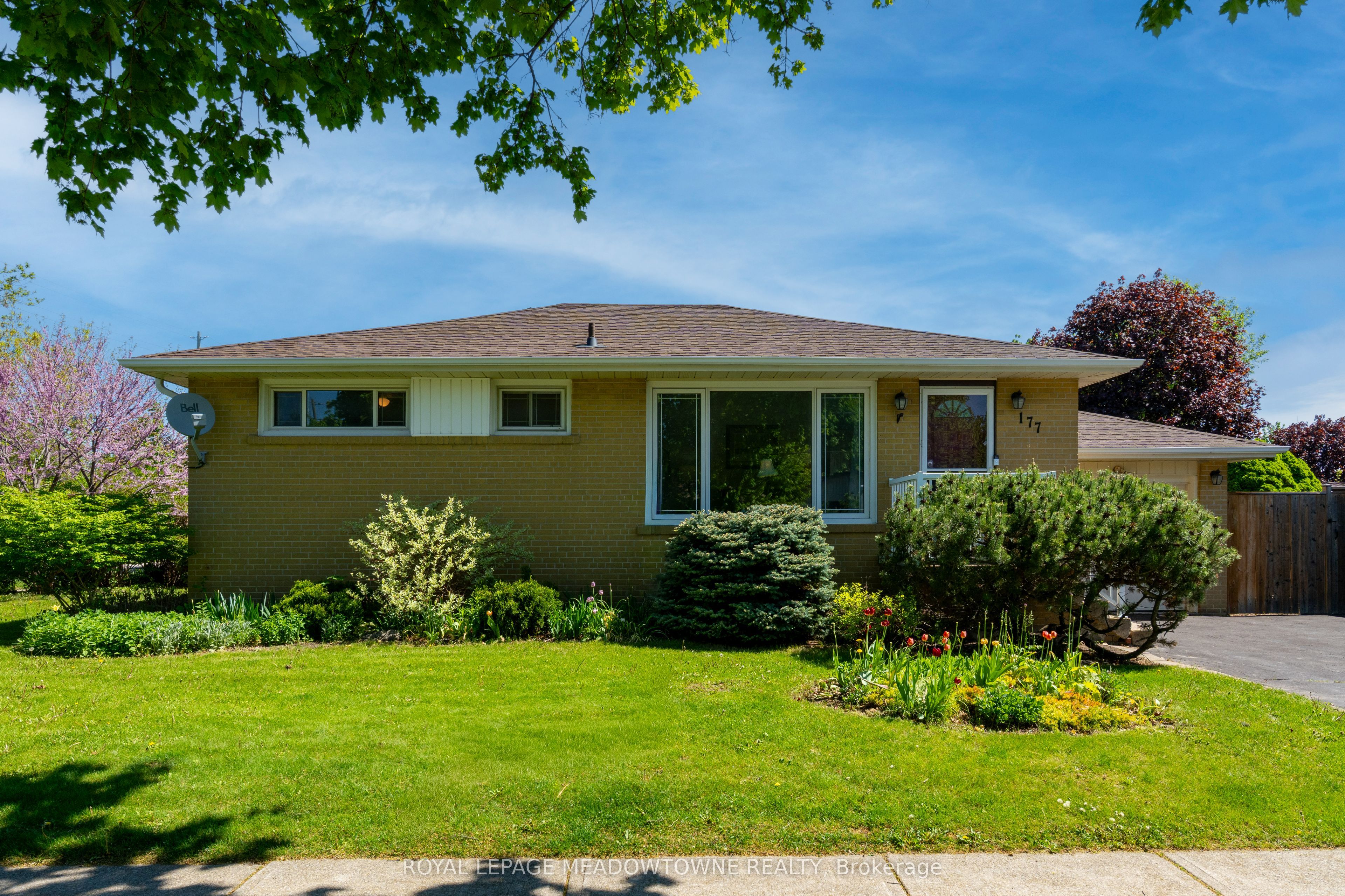 177 Delrex Boulevard Property Photo 1
