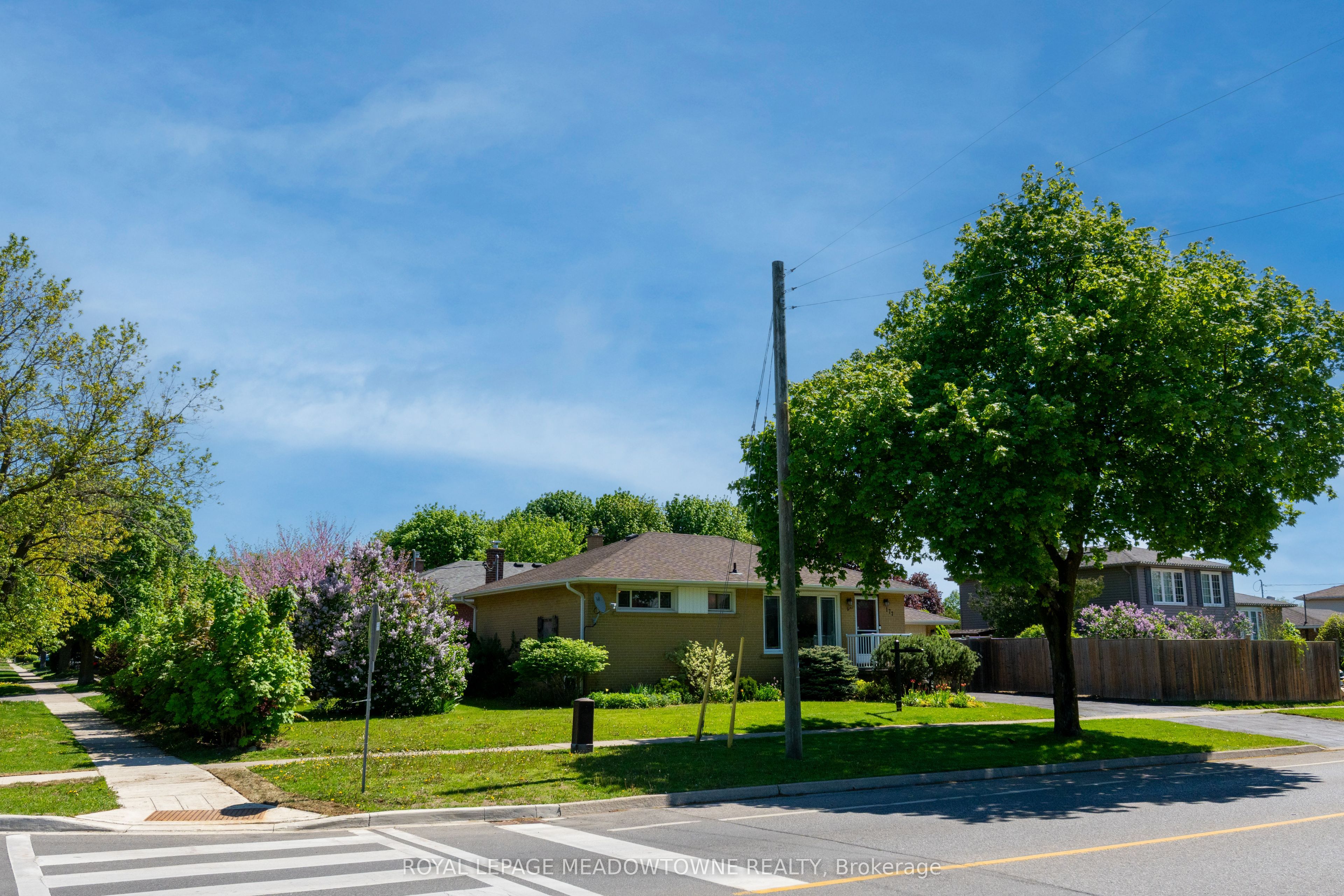 177 Delrex Boulevard Property Photo 23