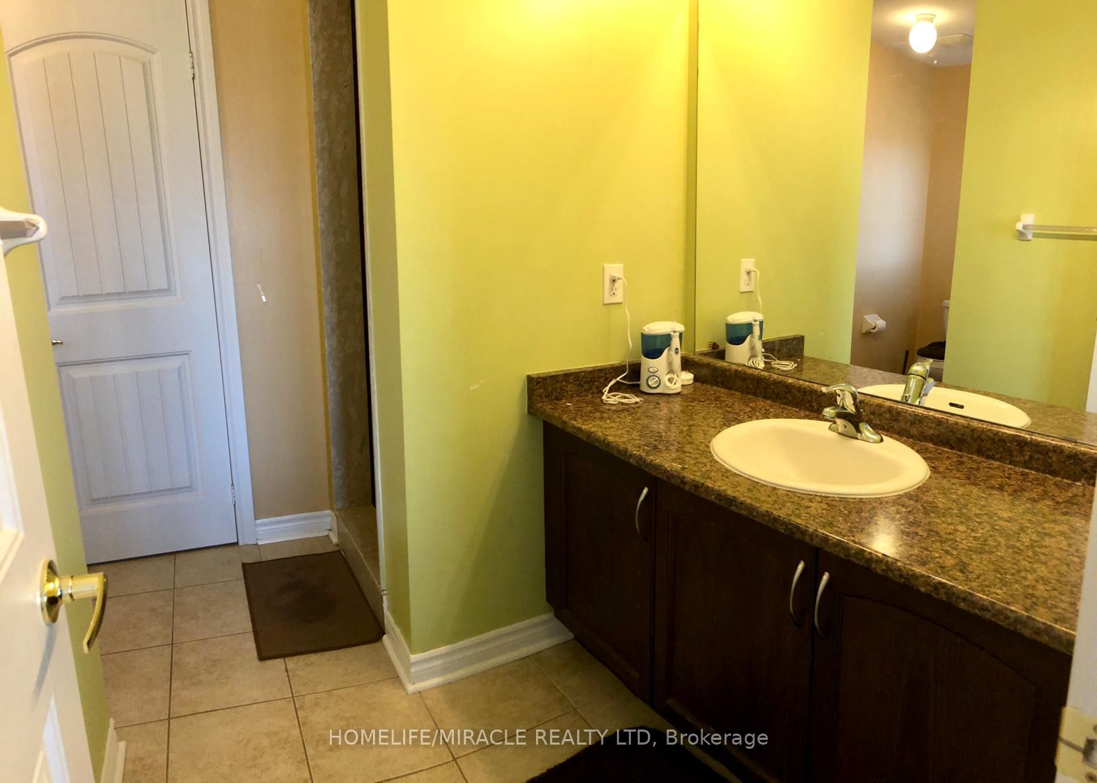 88 Summitgreen Crescent Property Photo 11
