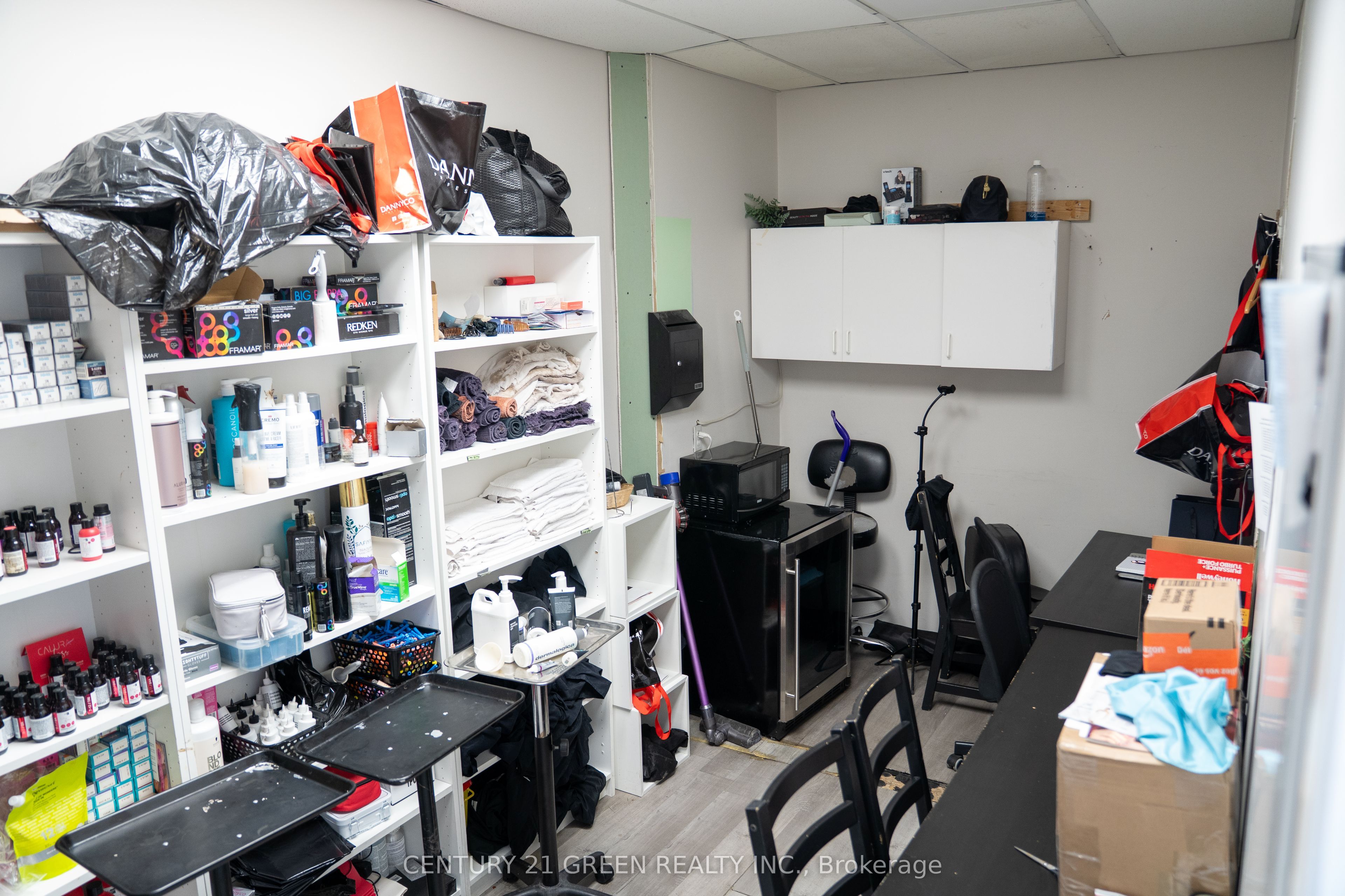 2565 Steeles Avenue E 8 Property Photo 20