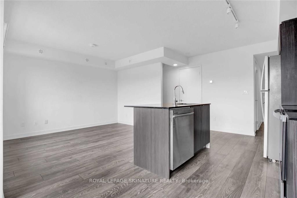 1141 Cooke Boulevard 406 Property Photo 6