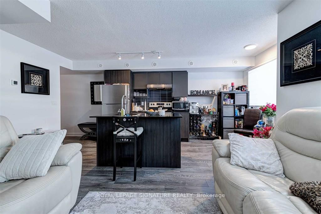 1141 Cooke Boulevard 406 Property Photo 11