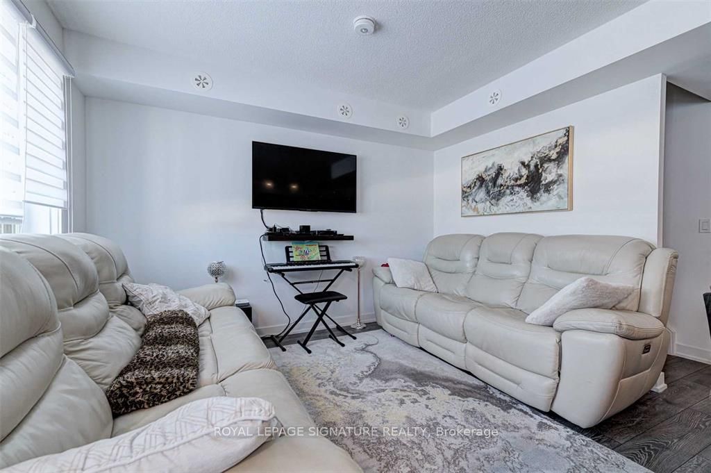 1141 Cooke Boulevard 406 Property Photo 12