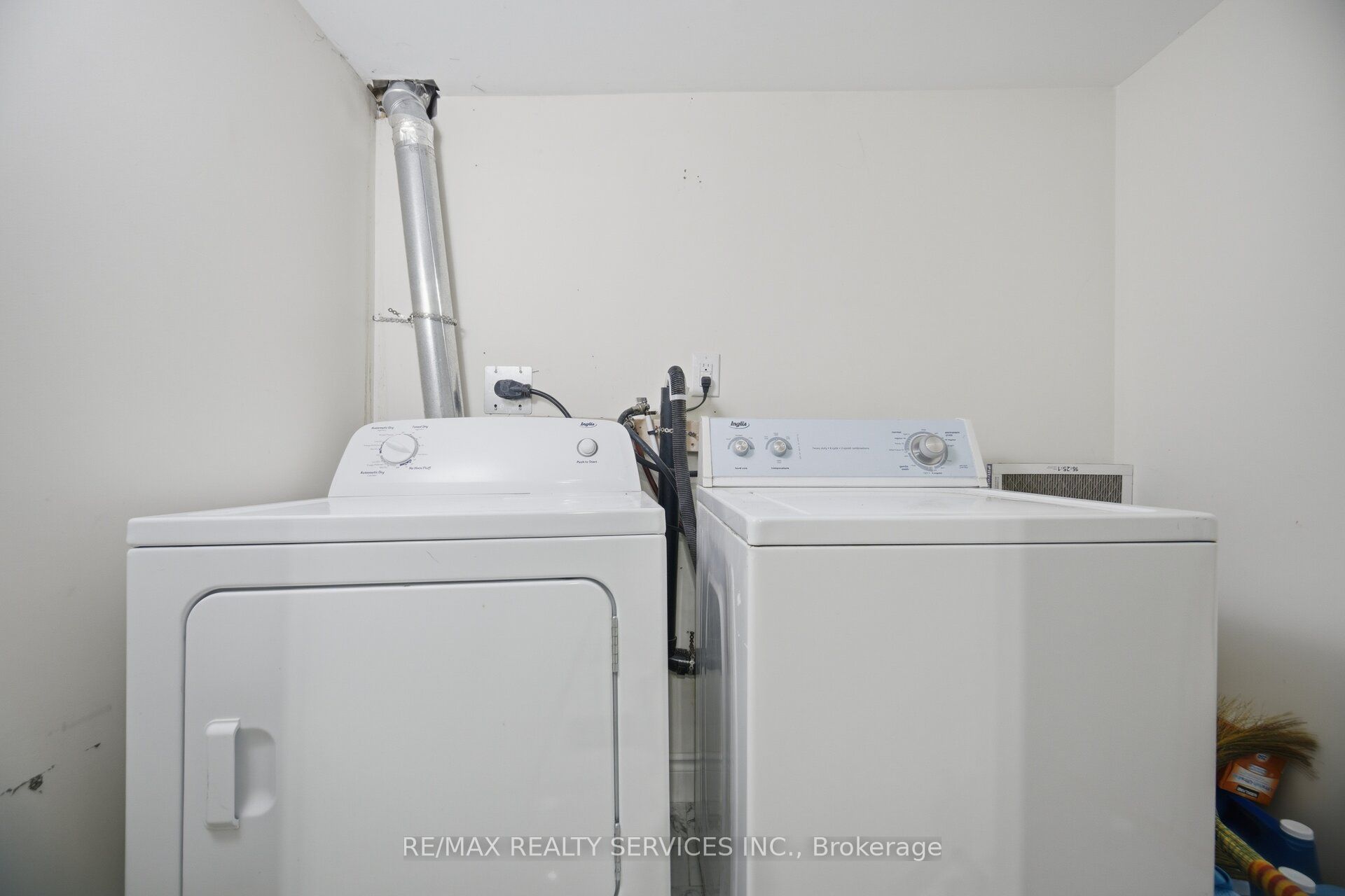 18 Seedland Crescent Property Photo 41