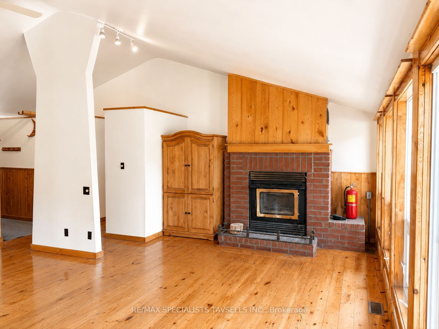 18606 Horseshoe Hill Road Property Photo 24