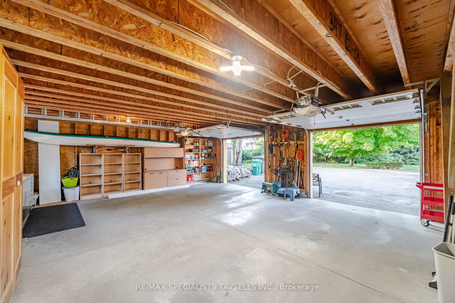 82 Cobblestone Court Property Photo 38