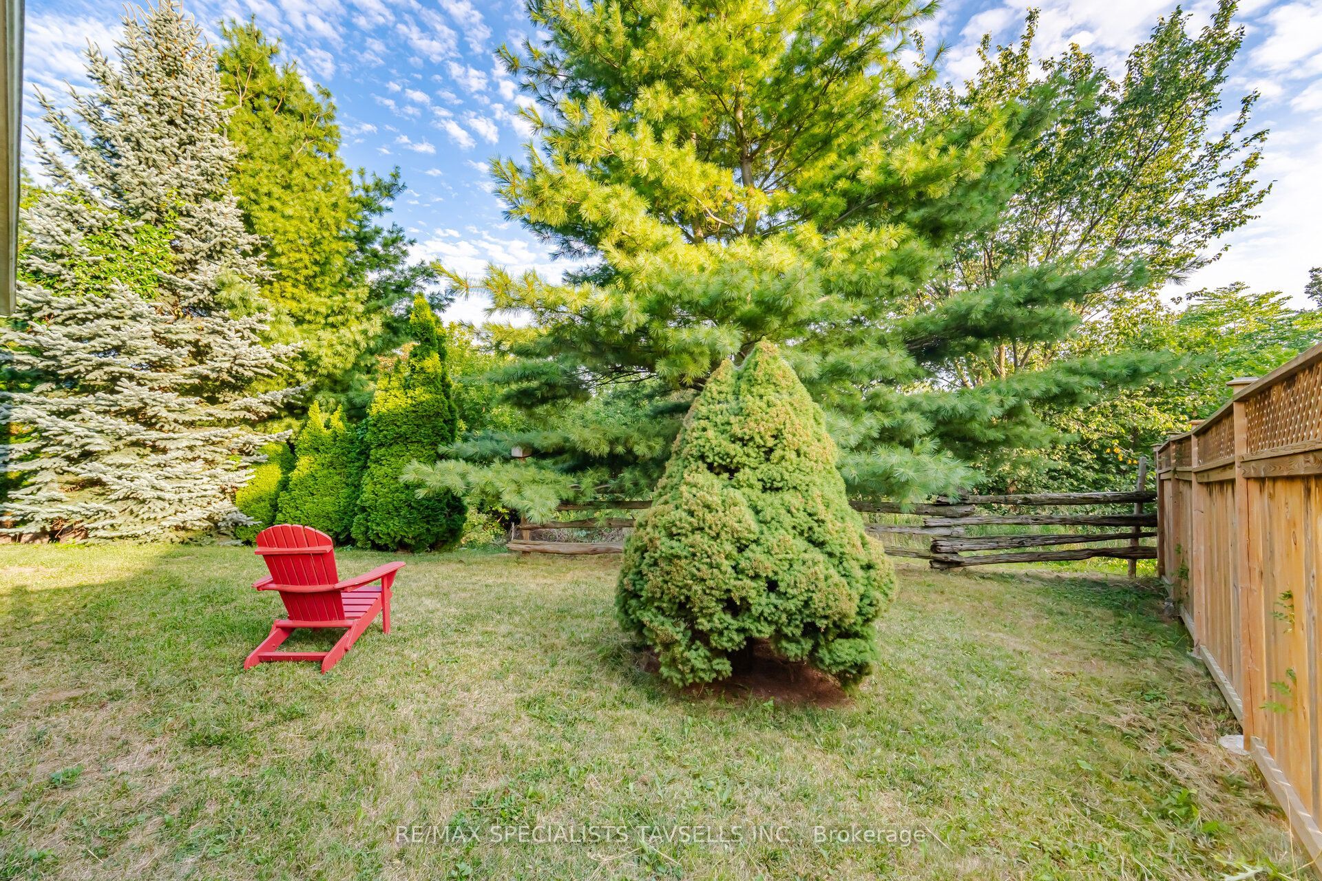 82 Cobblestone Court Property Photo 43