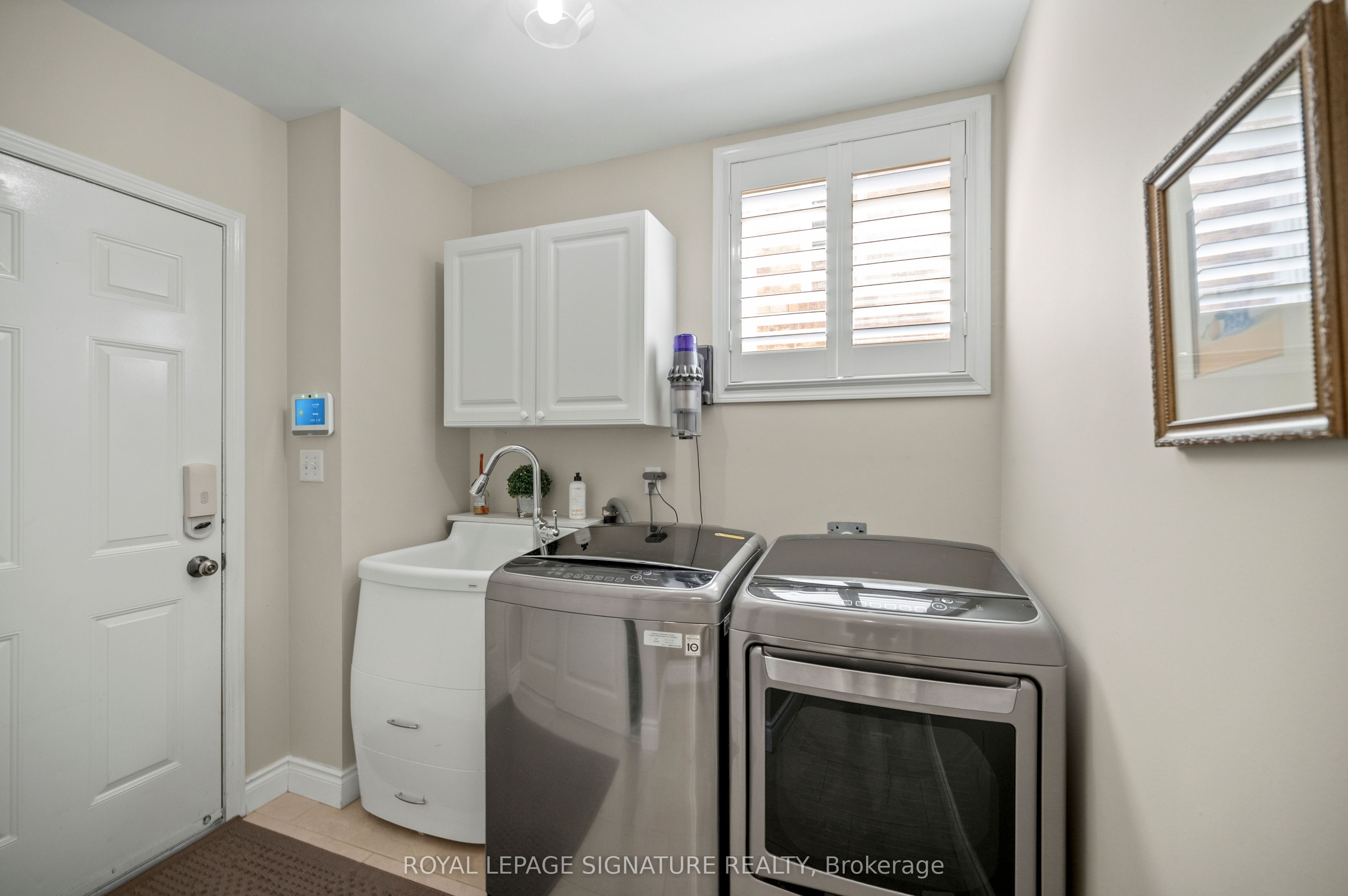 7134 Hallsands Drive Property Photo 26