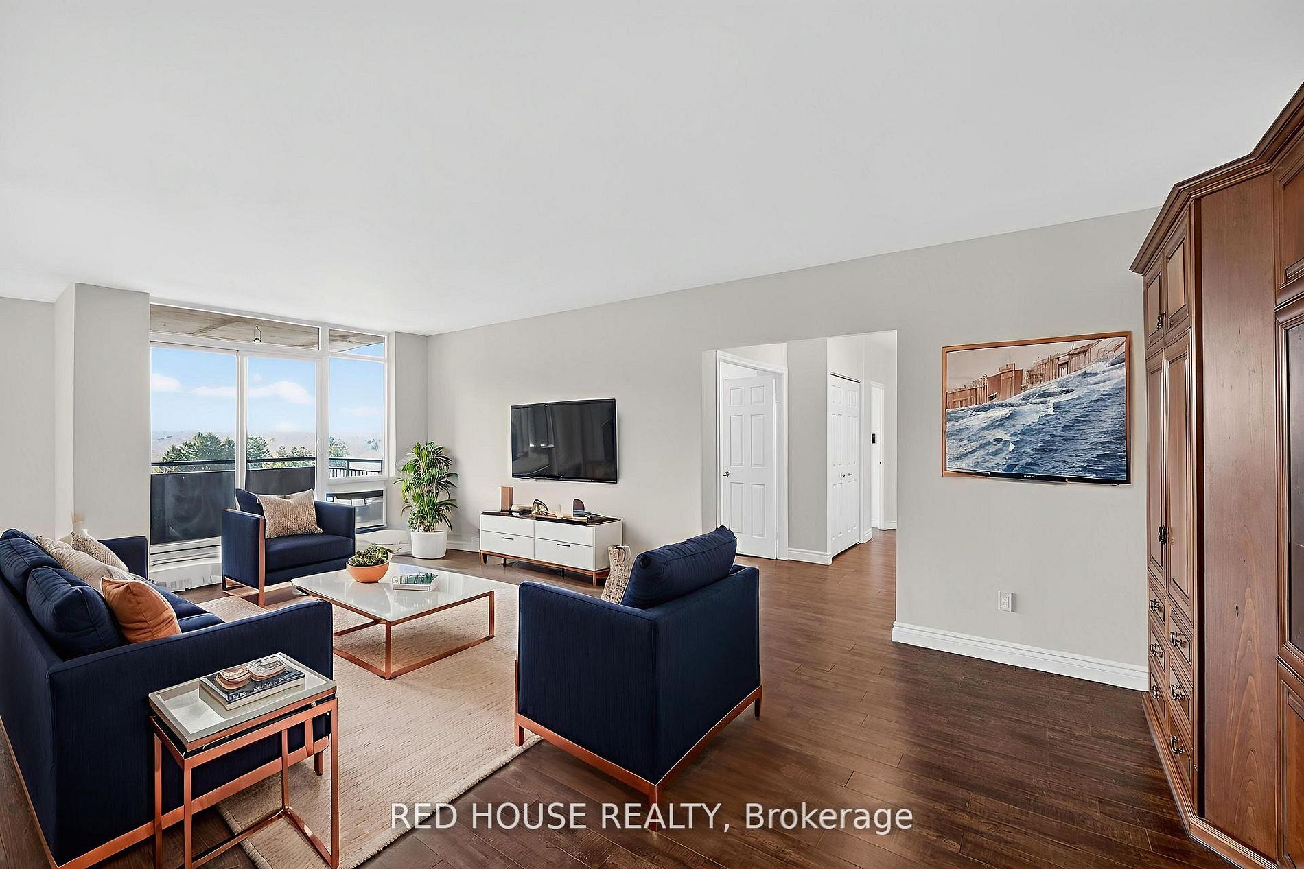 5250 Lakeshore Road 809 Property Photo 7