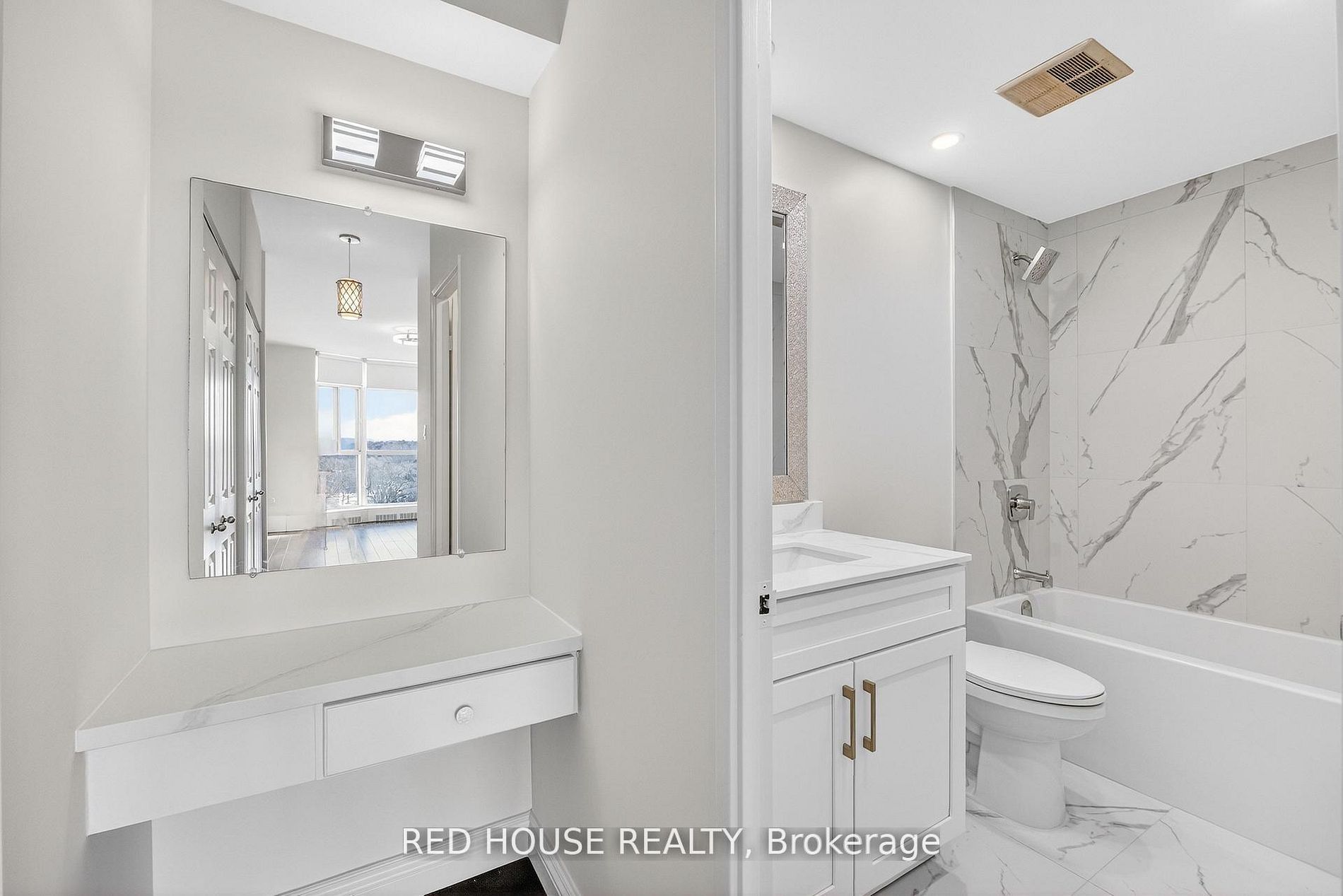 5250 Lakeshore Road 809 Property Photo 27
