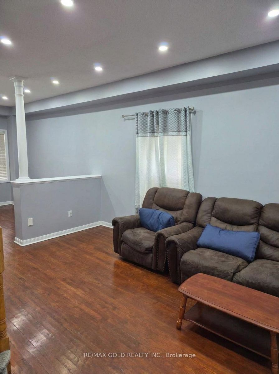 22 Blue Whale Boulevard Property Photo 4