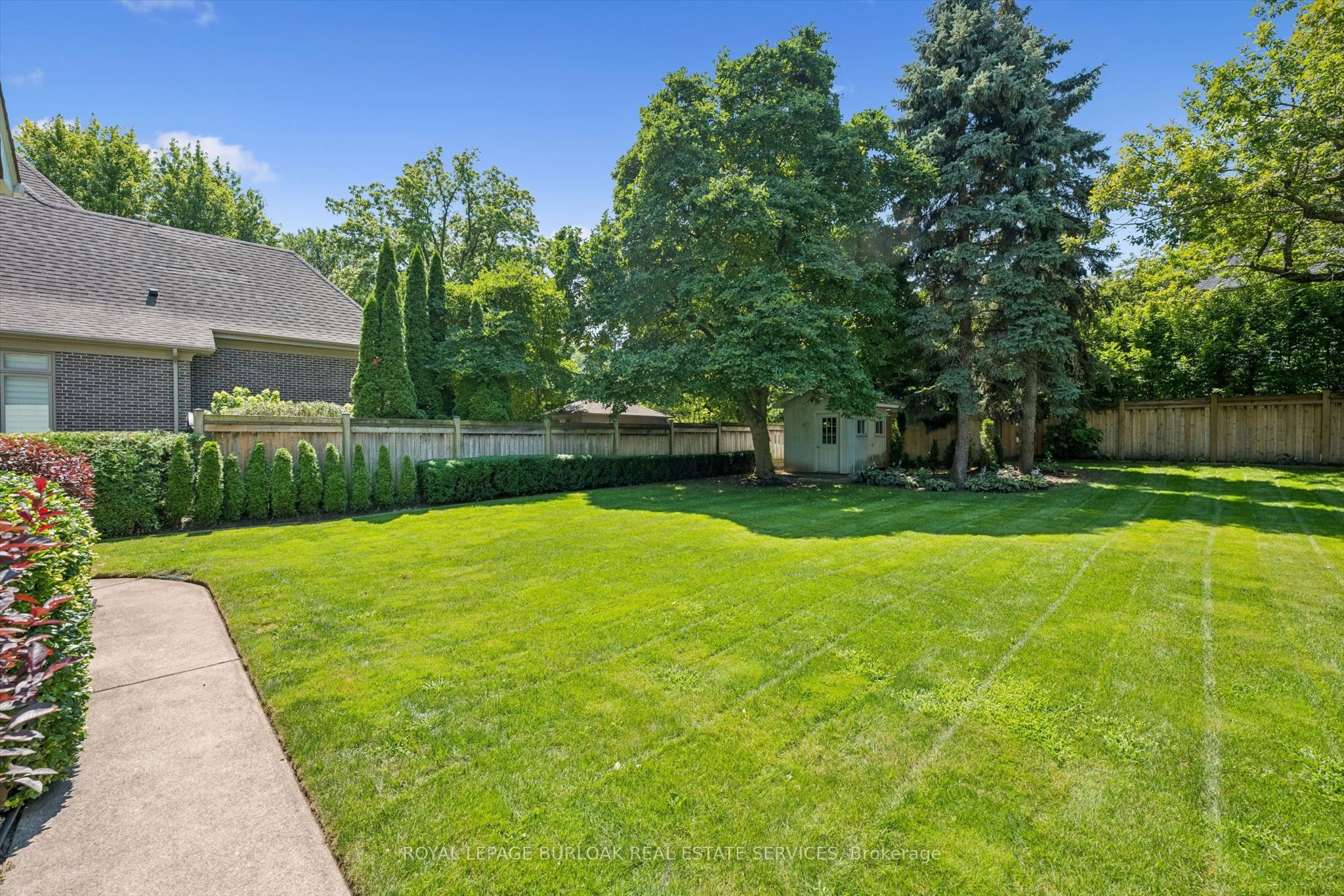 138 Appleby Place Property Photo 33
