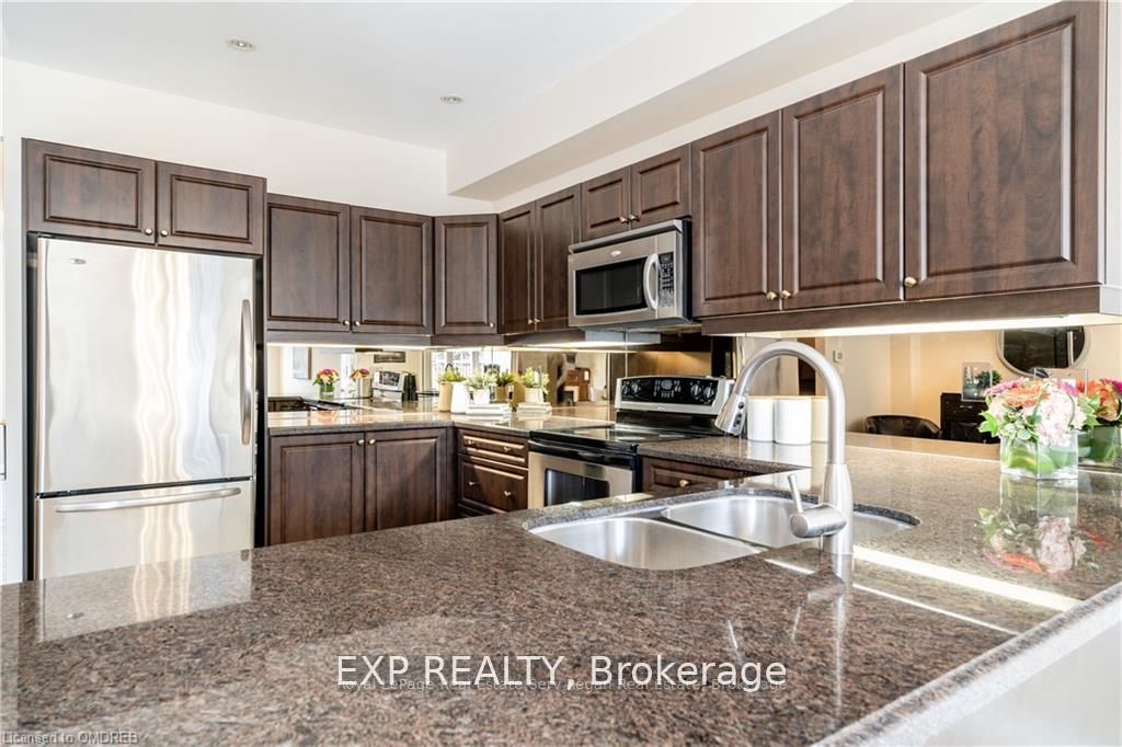1333 Kestell Boulevard Property Photo 6