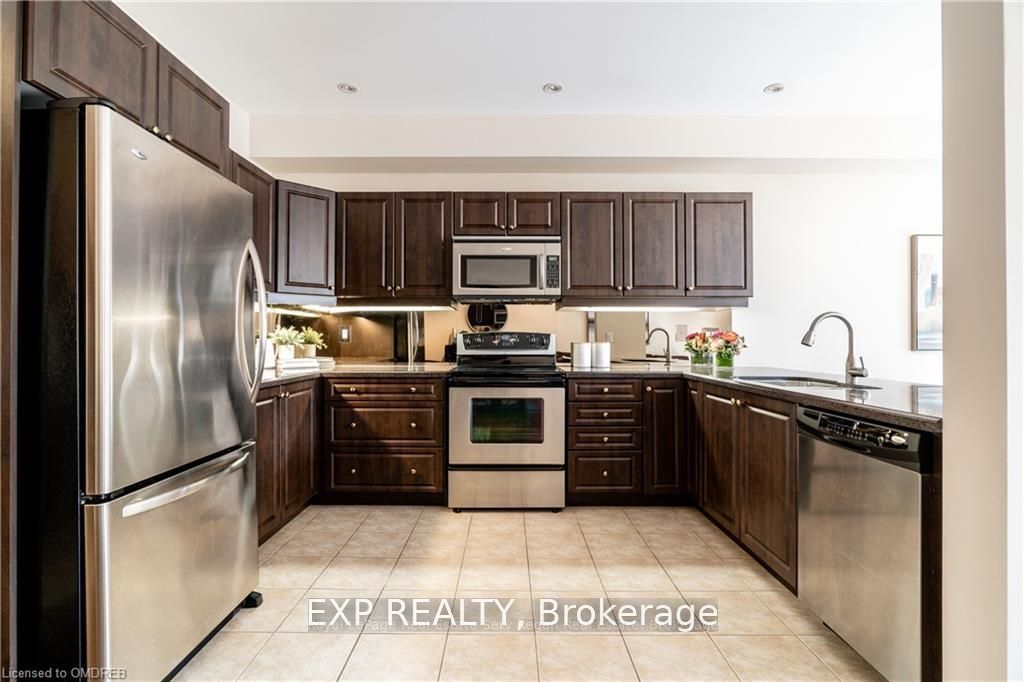 1333 Kestell Boulevard Property Photo 7