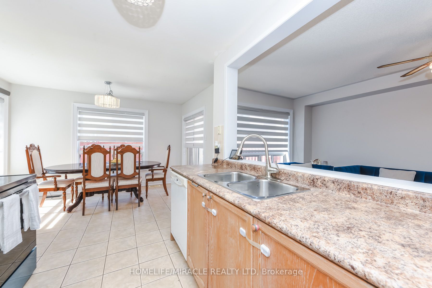 114 Edenbrook Hill Drive Property Photo 10