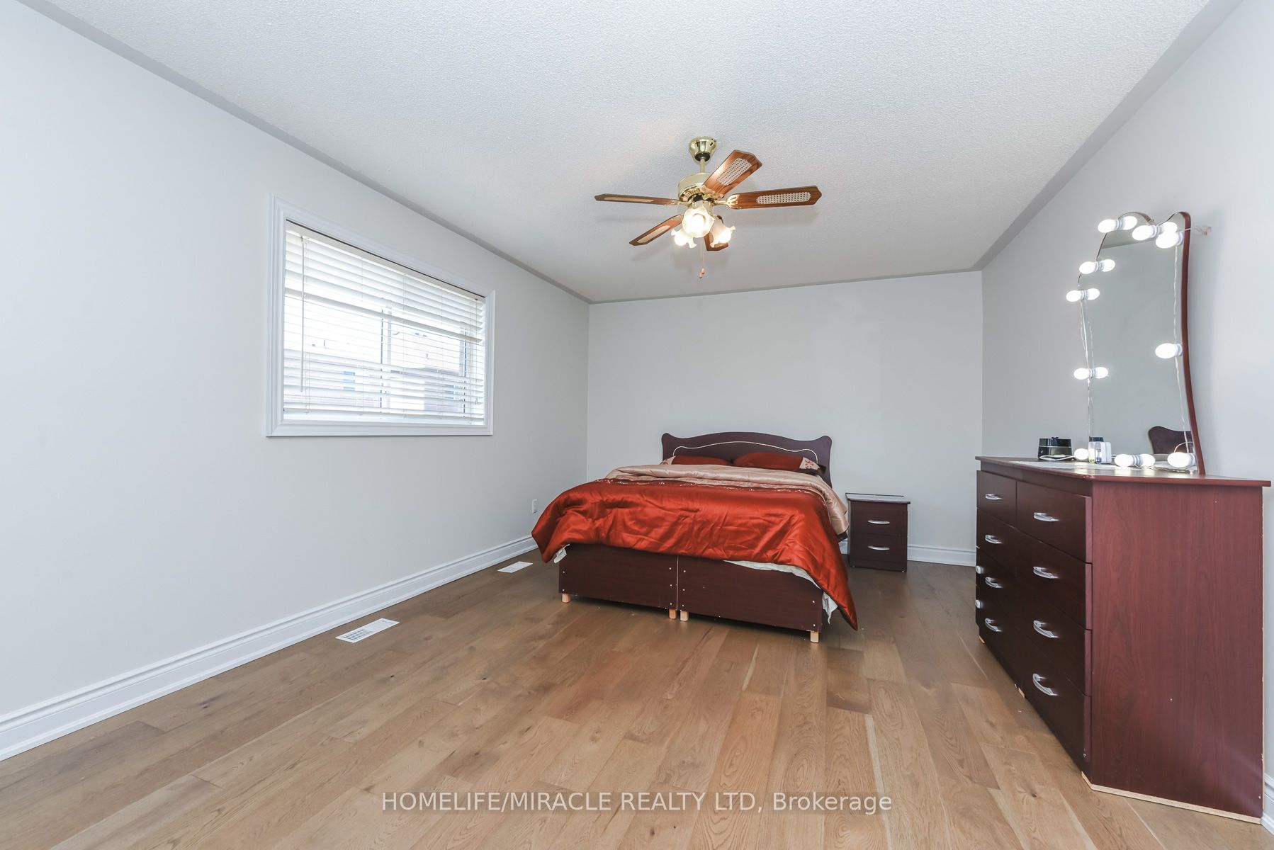 114 Edenbrook Hill Drive Property Photo 29