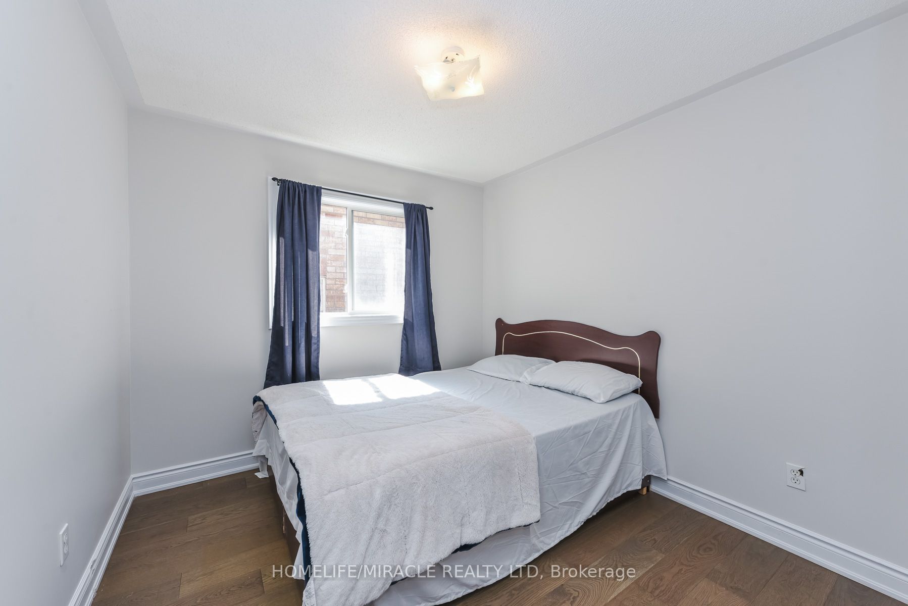 114 Edenbrook Hill Drive Property Photo 37