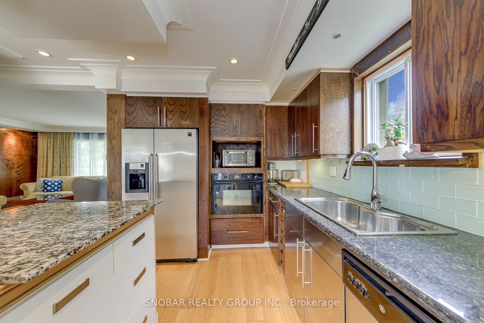 84 Allenby Avenue Property Photo 11