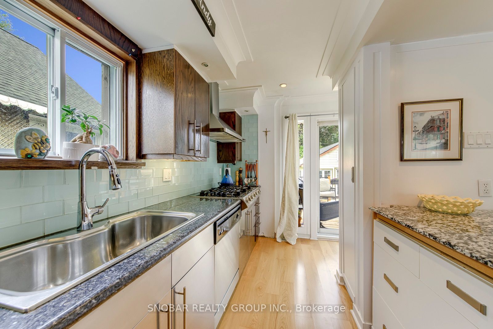 84 Allenby Avenue Property Photo 12