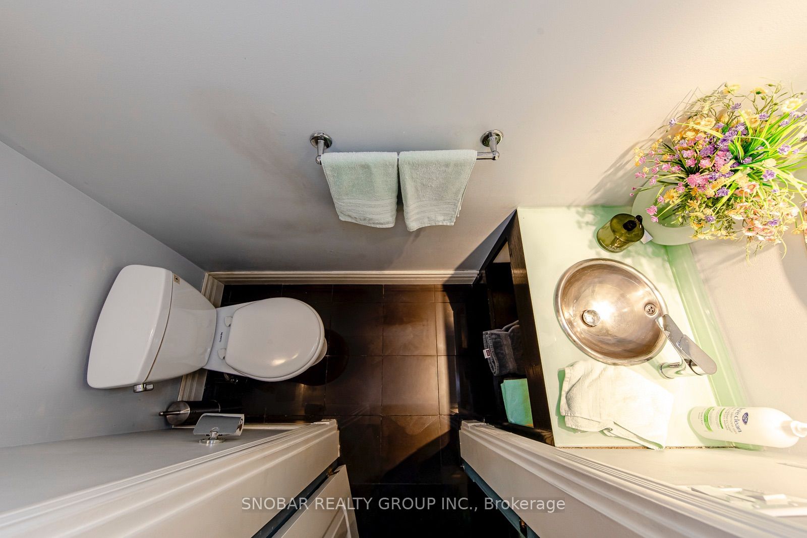 84 Allenby Avenue Property Photo 14