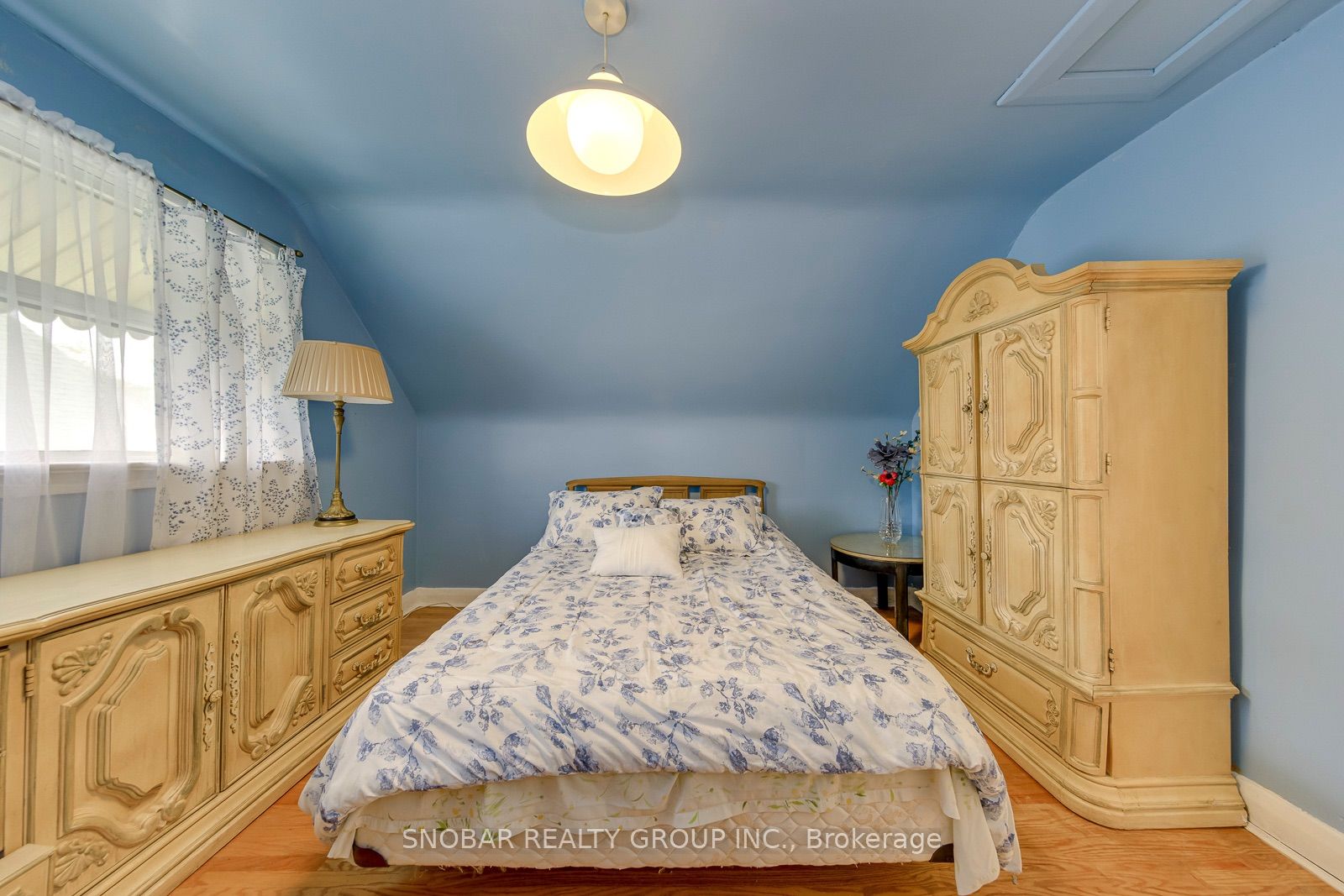 84 Allenby Avenue Property Photo 15