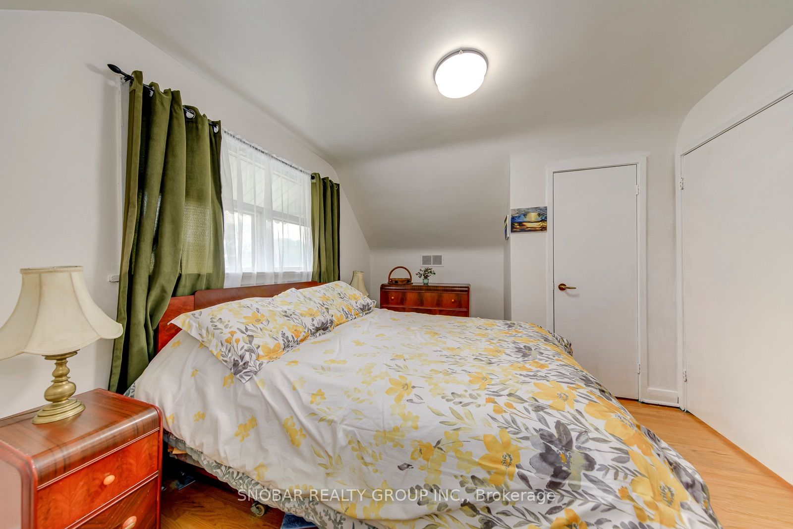 84 Allenby Avenue Property Photo 16