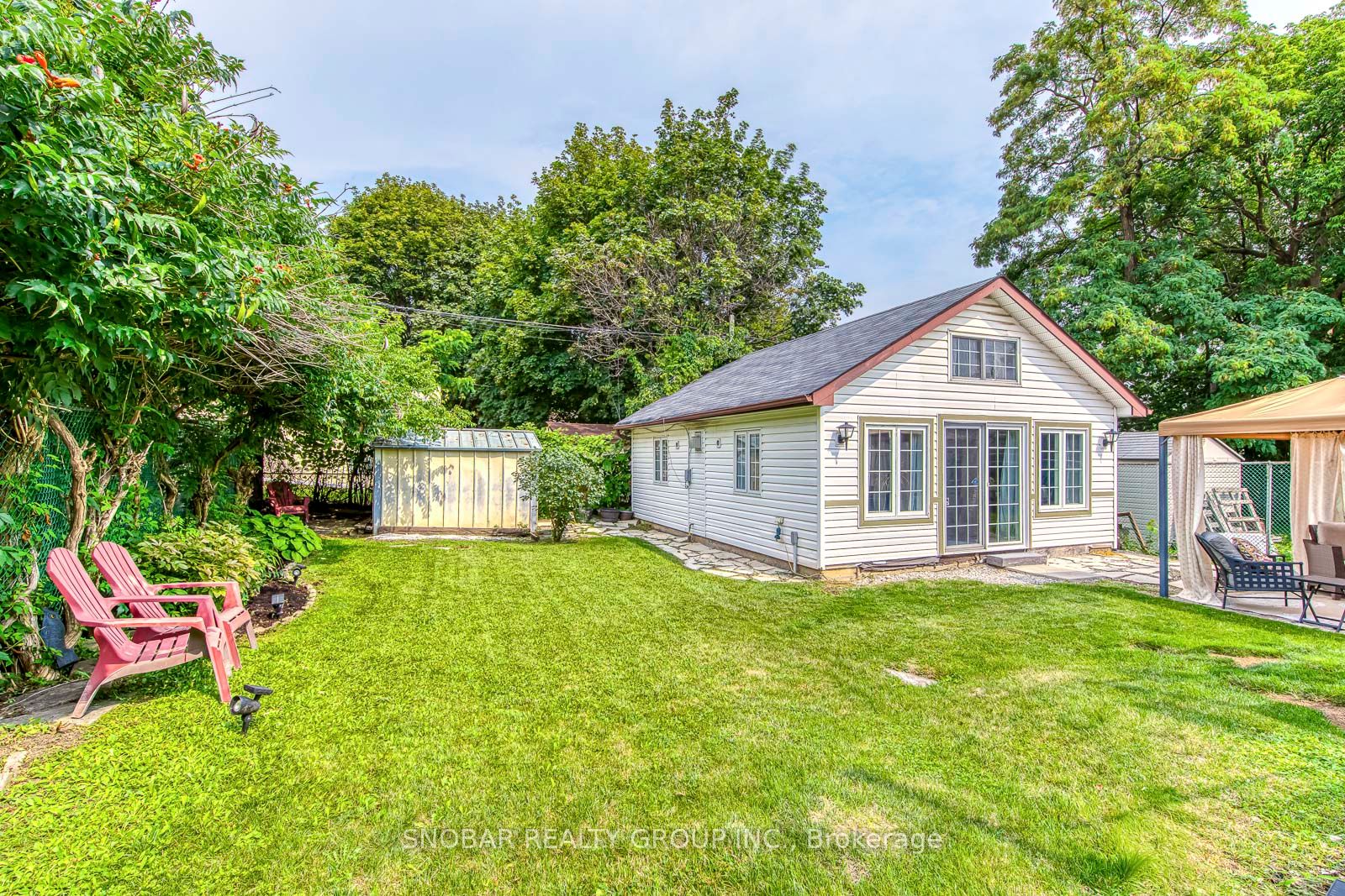 84 Allenby Avenue Property Photo 27