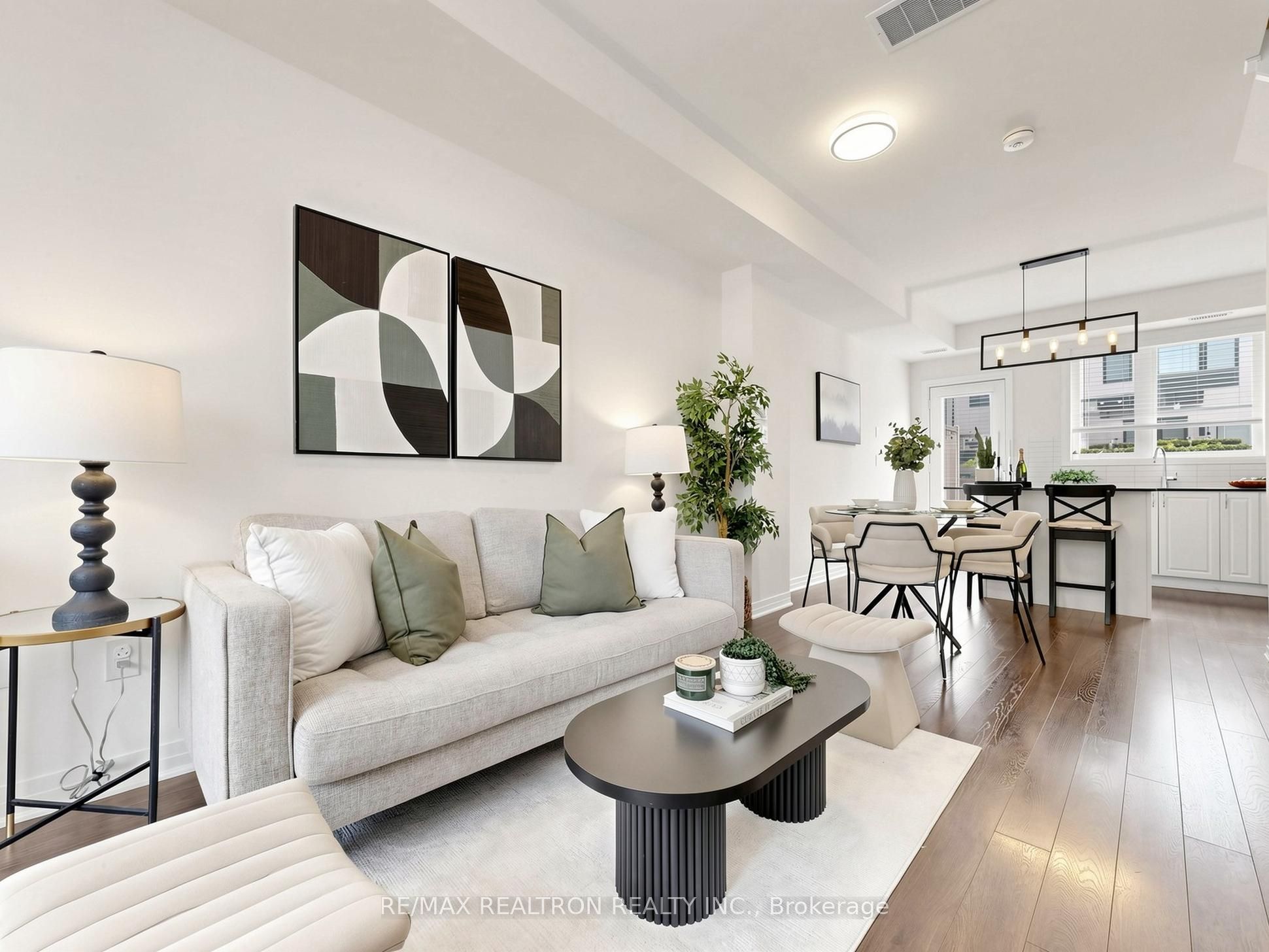 65 Thomas Mullholand Drive 6 Property Photo 4