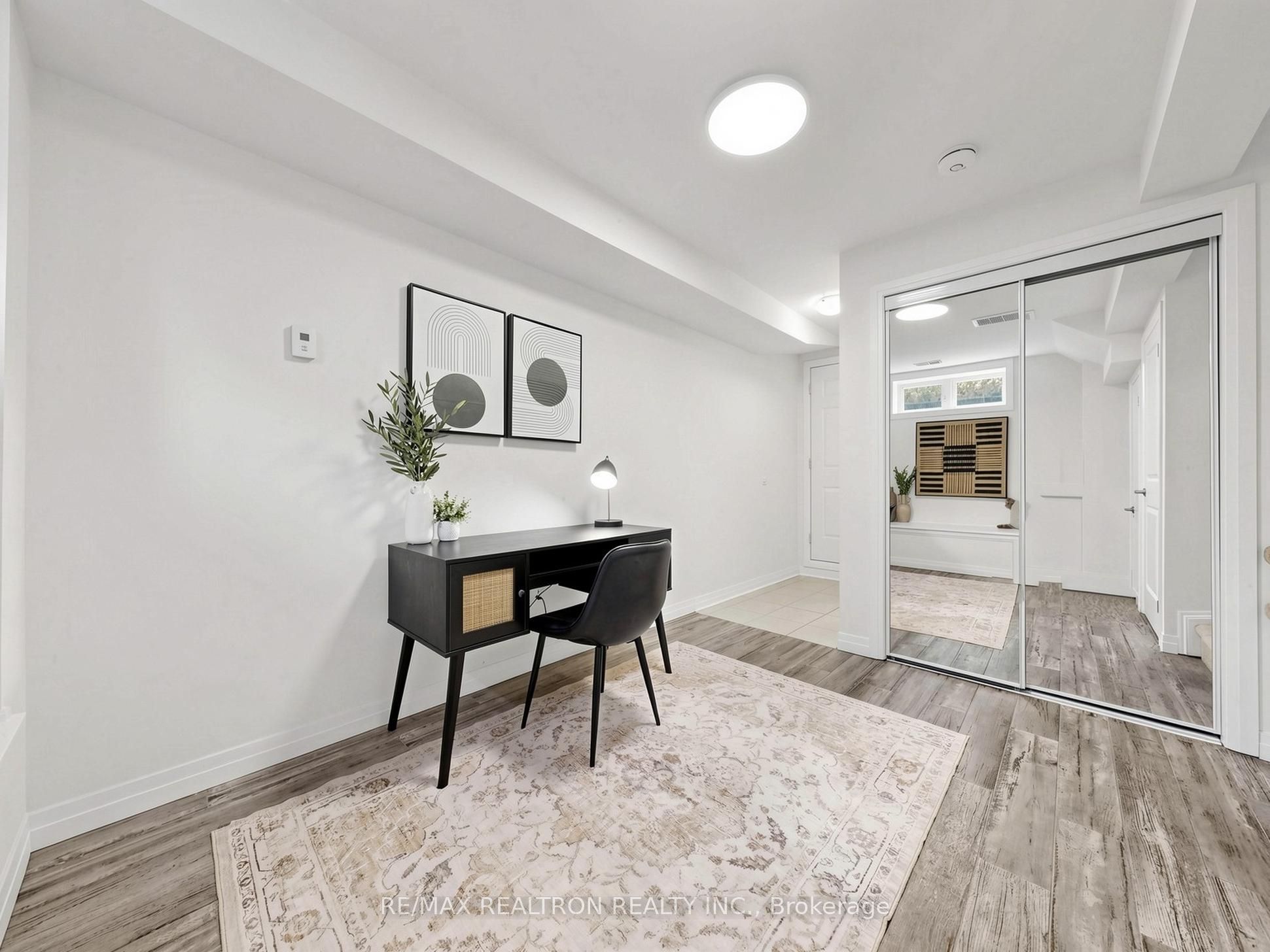 65 Thomas Mullholand Drive 6 Property Photo 33