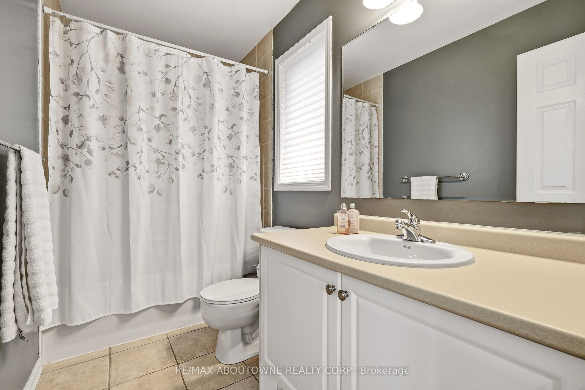 536 Cusick Circle Property Photo 23