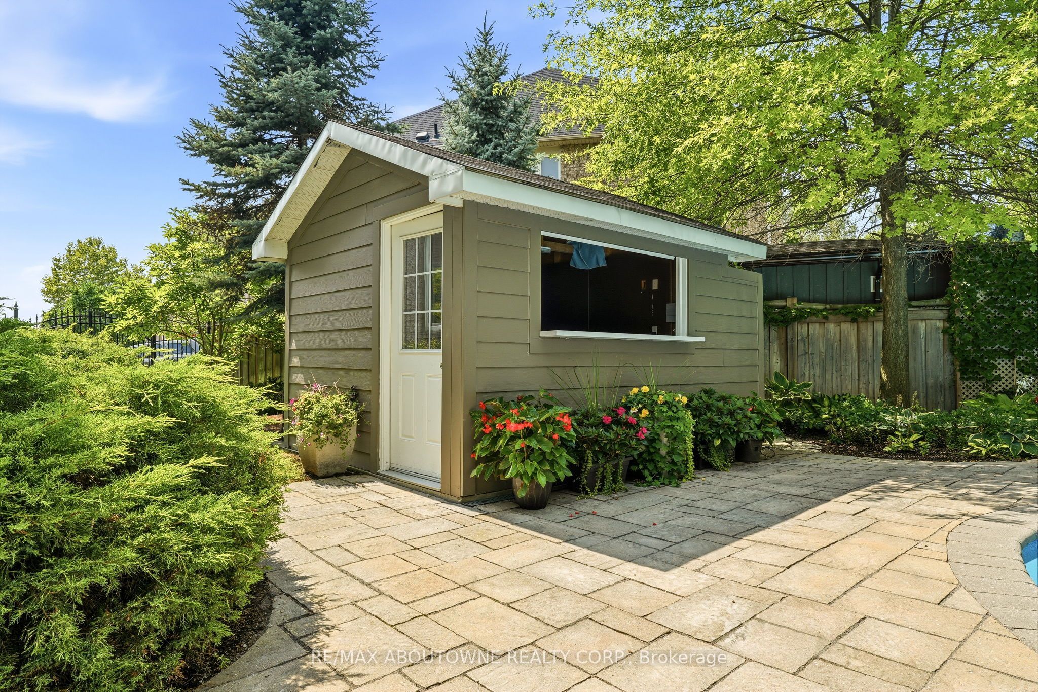 536 Cusick Circle Property Photo 44