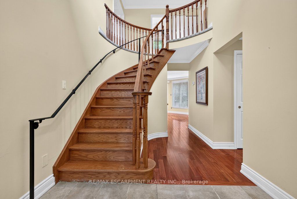 1152 Lockhart Road Property Photo 6